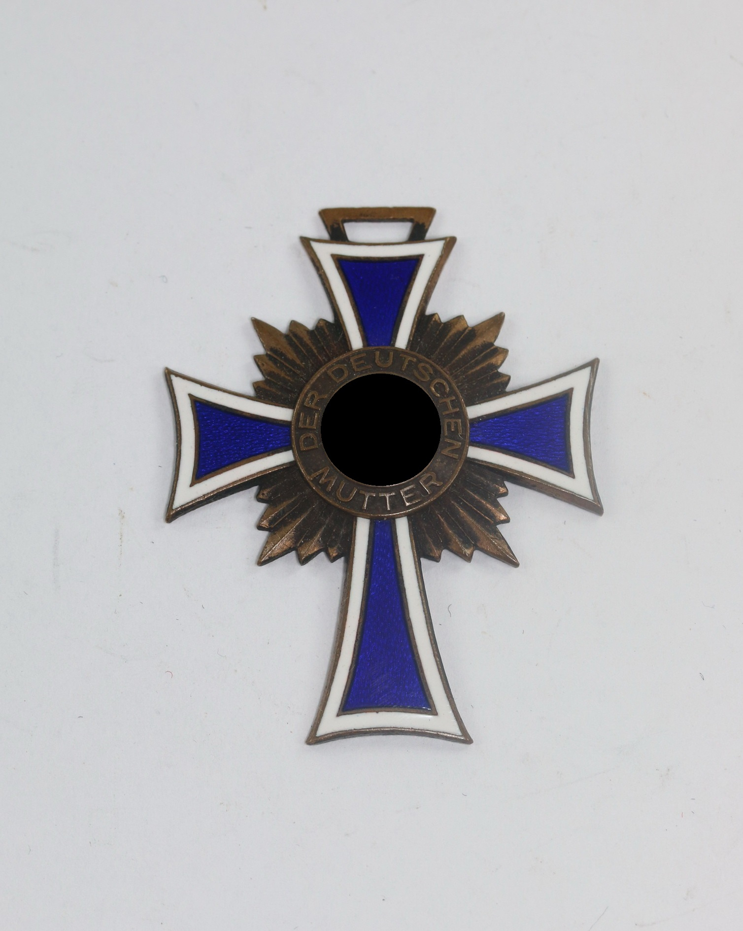 mutterkreuz_in_bronze_1__22 Bronze Mother Cross. – Bild 1