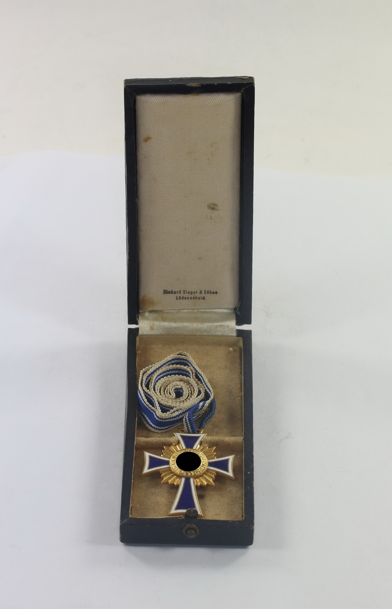 Cased Gold Mother Cross, Riechard Sieper & Söhne Lüdenscheid – Bild 1