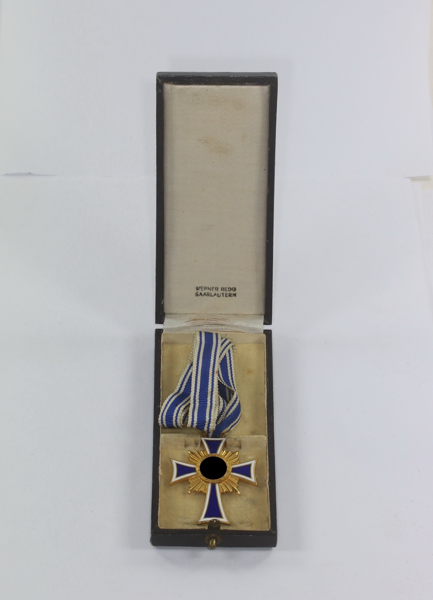  Cased Gold Mother Cross. Maker Werner Redo Saarlautern. – Bild 1
