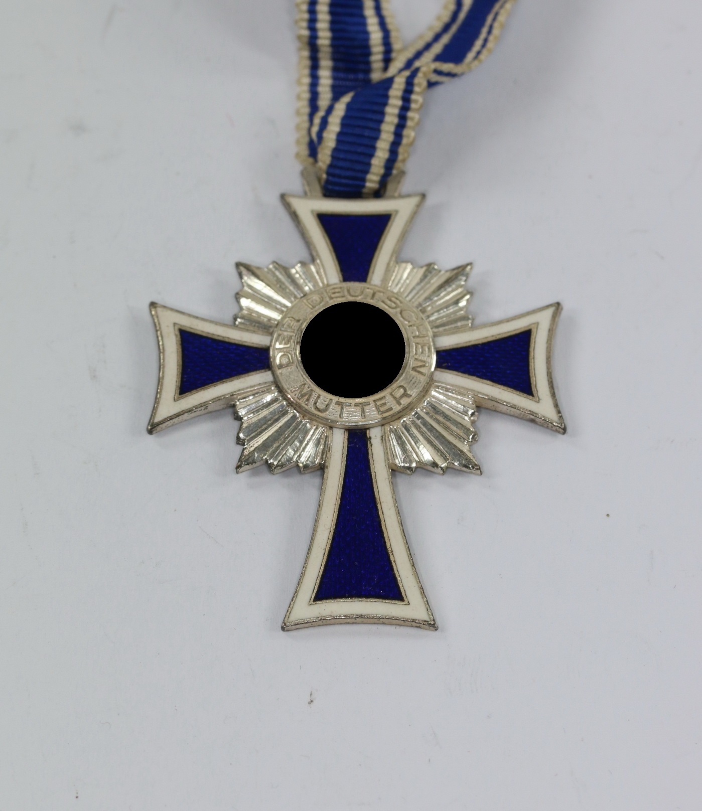 mutterkreuz_in_silber_der_deutschen_mutter_1__1 Silver Mother Cross. – Bild 1