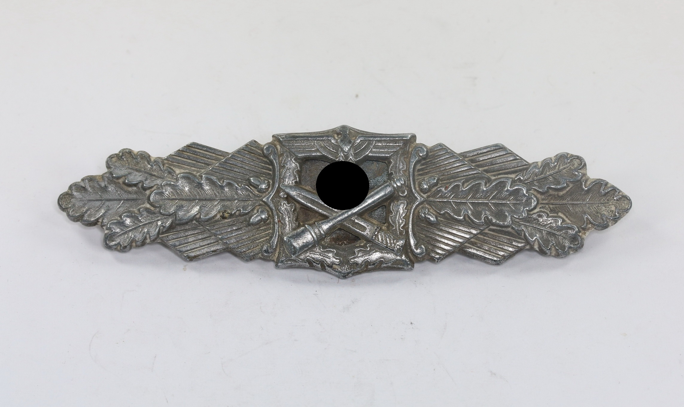 Silver Close Combat Clasp. Maker FLL (Friedrich Linden, Lüdenscheid), 1st Pattern.  – Bild 1
