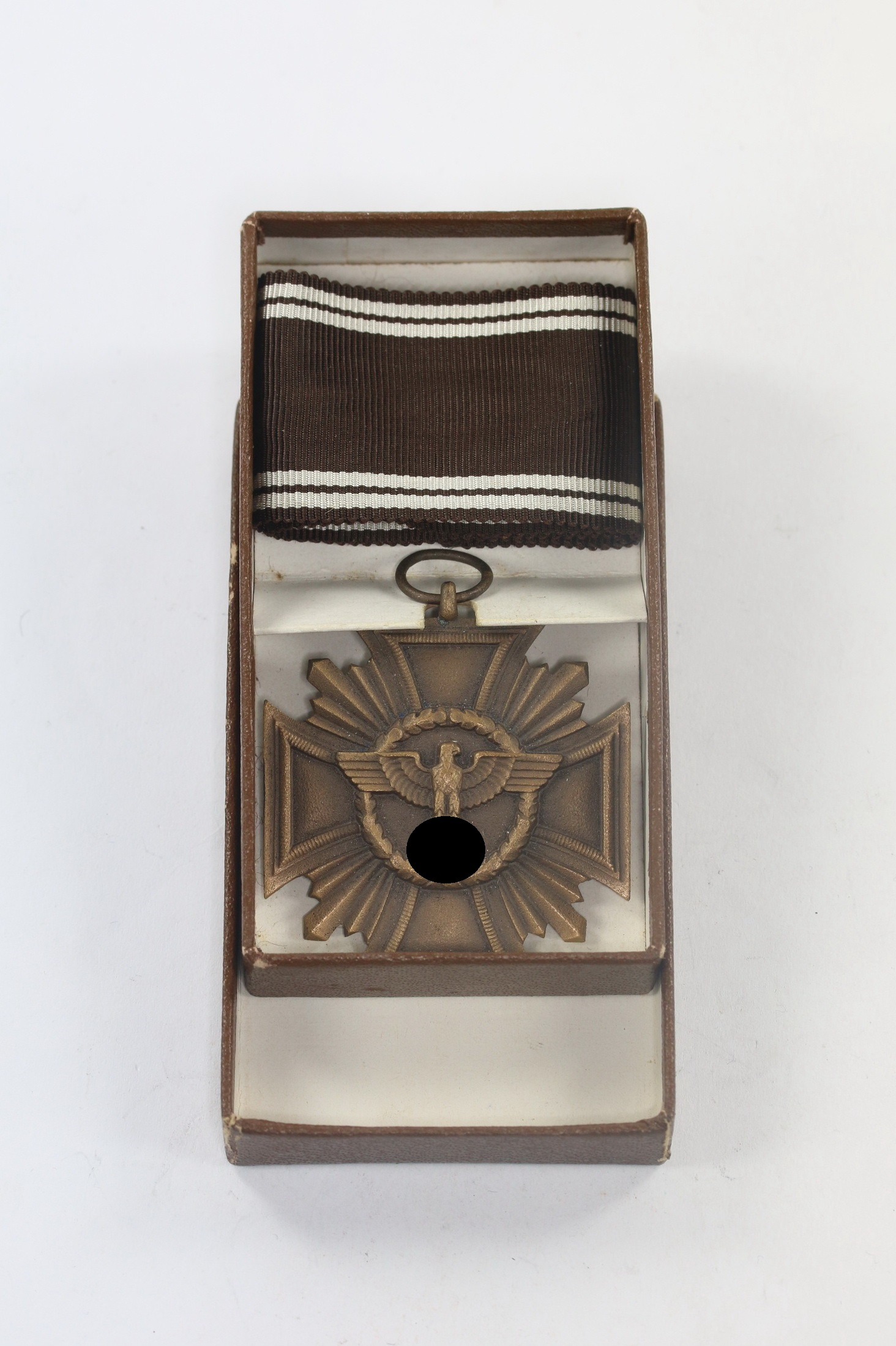 nsdap_dienstauszeichnung_in_bronze_deumer_buntmetall_im_etui_rzm_m1120_1__1_4nd Boxed NSDAP Bronze Loyal Service Cross. Type Deumer, RZM M1/120 – Bild 1