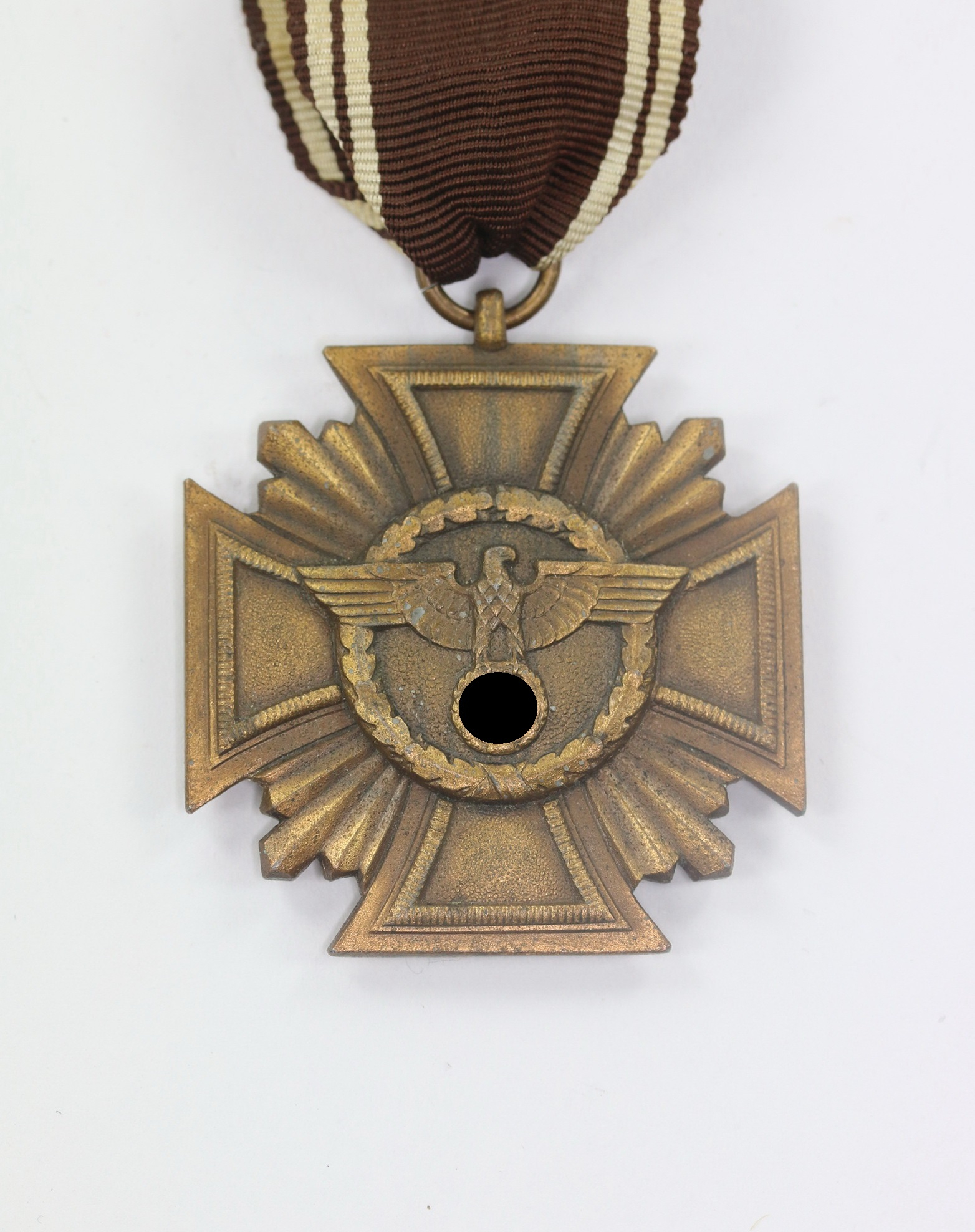 nsdap_dienstauszeichnung_in_bronze_flache_variantel__treue_f_r_f_hrer_und_volk_1__1_4nd NSDAP Dienstauszeichnung in Bronze, flache Variantel - Treue für Führer und Volk – Bild 1