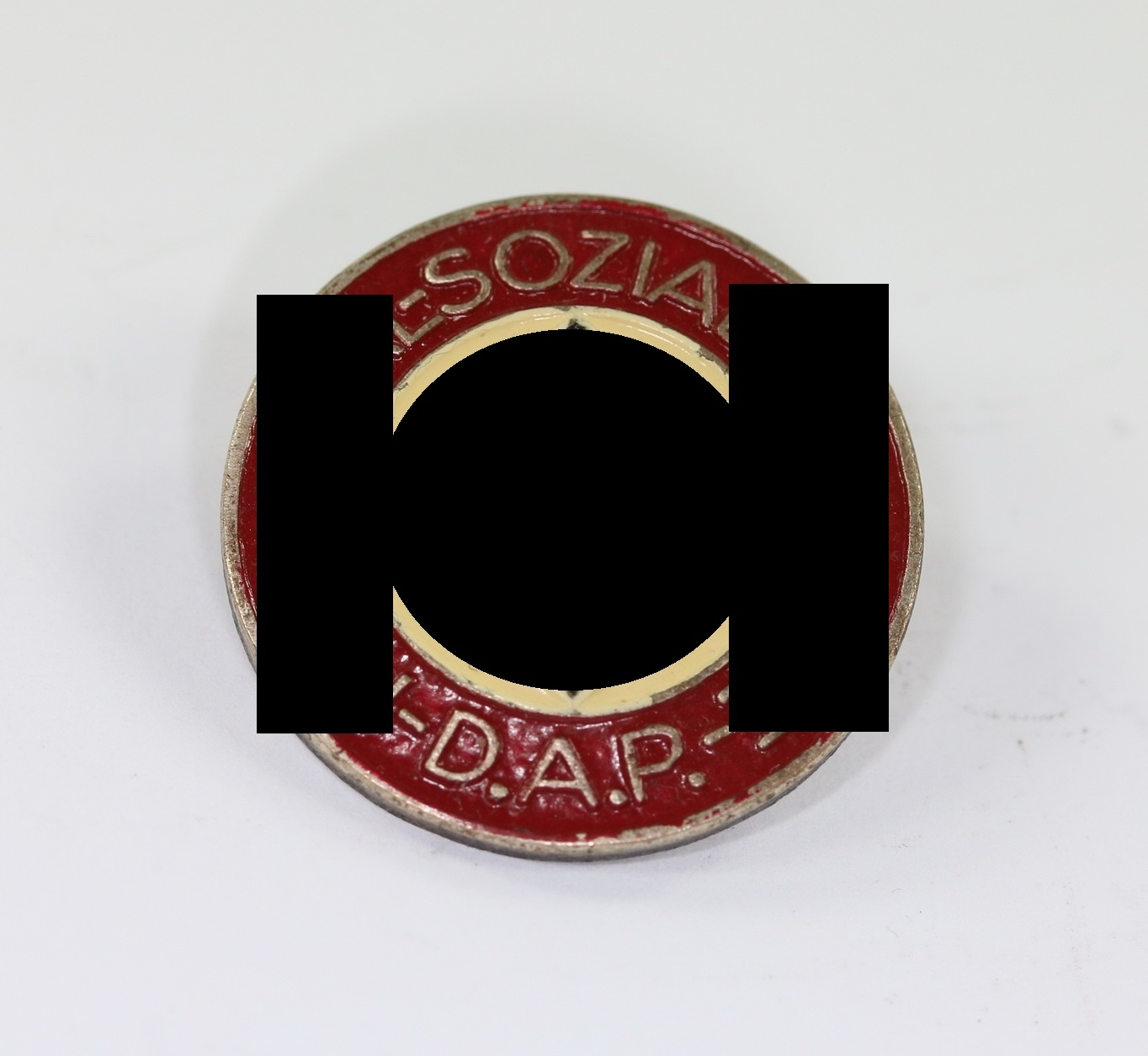 nsdap_parteiabzeichen_rzm_m1100_zink_1__1 NSDAP Party Badge. Maker RZM M1/100. – Bild 1