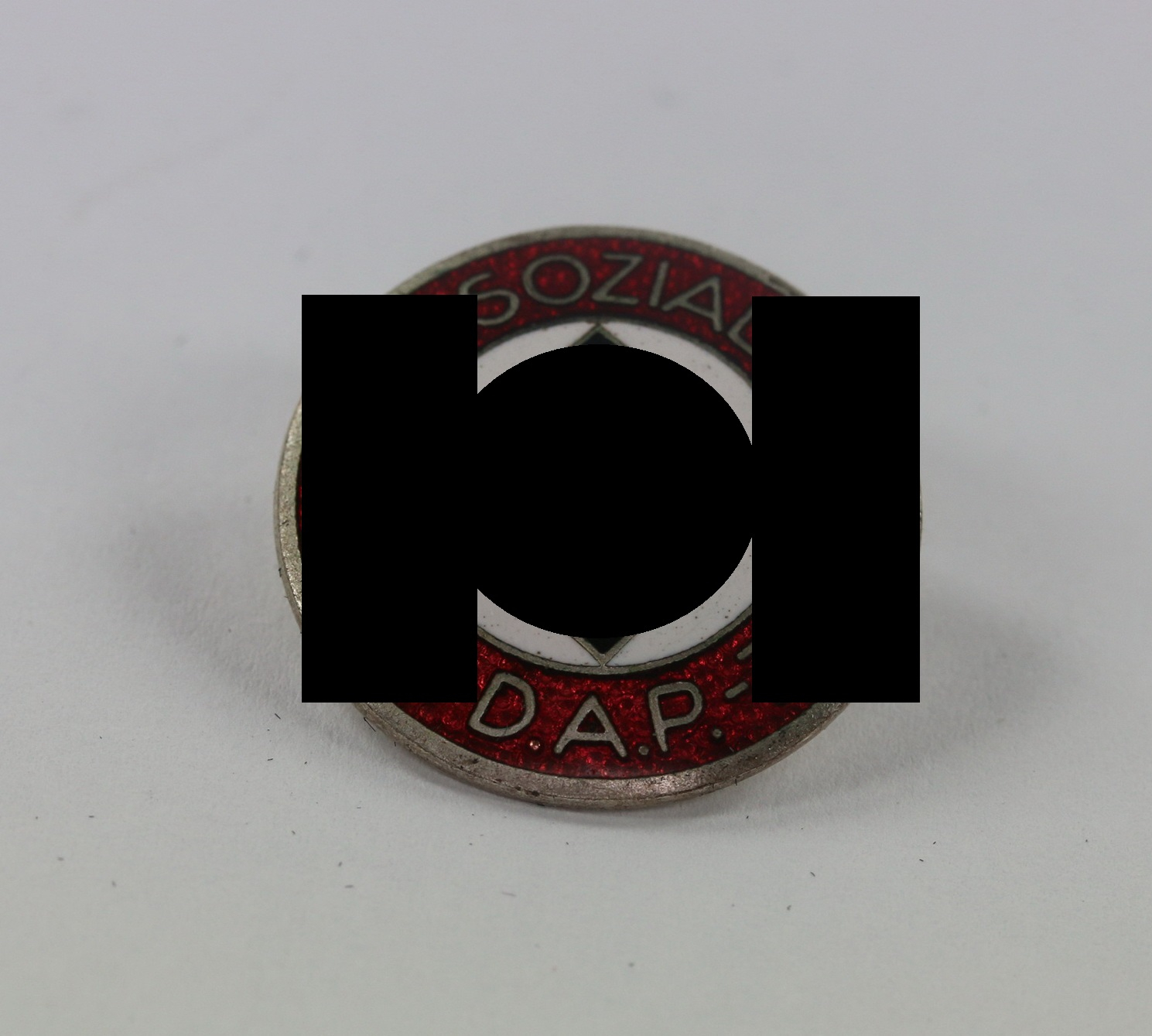  NSDAP Party Badge. Maker RZM M1/127 (Alfred Stübbe, Berlin) – Bild 1