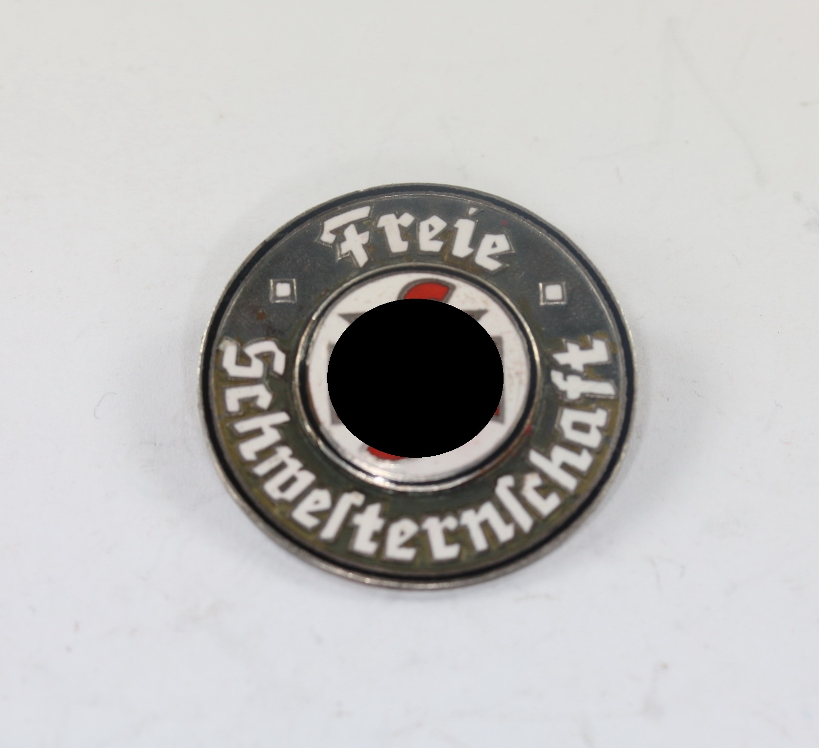 nsfrauenschaft_nsv_brosche_freie_schwesternschaft_1__1 NS-Frauenschaft (NSV), Brosche Freie Schwesternschaft – Bild 1