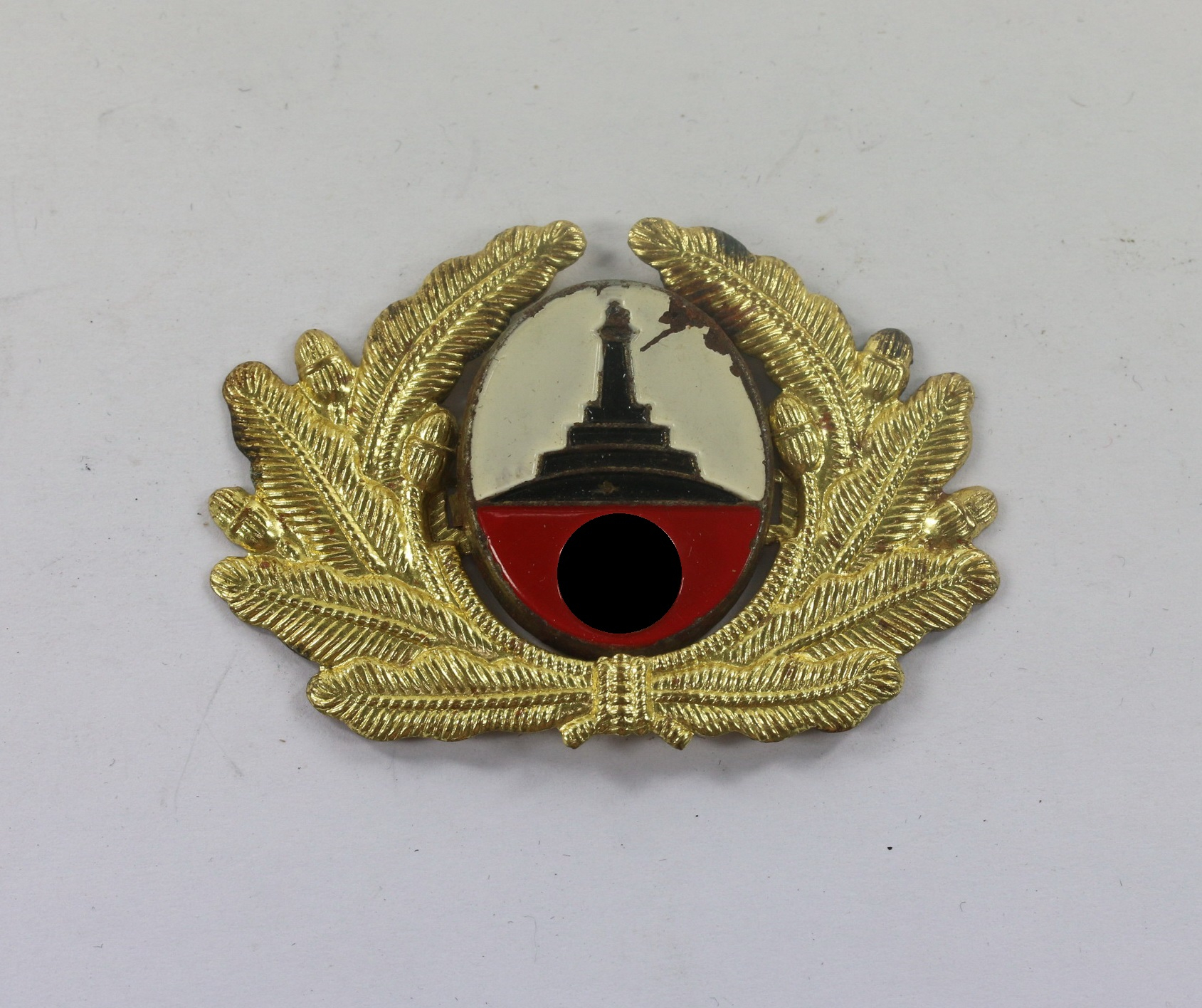 2nd Pattern Swastika Cap Badge of the National Socialist Veterans Association (Kyffhäuserbund). – Bild 1