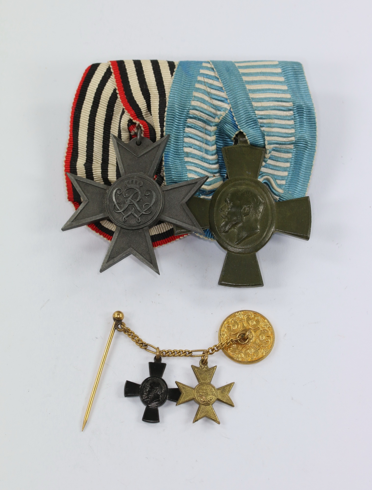 ordenschnalle_2x_miniaturen_kette_1_ Two Place Medal Bar with Miniature Chain. – Bild 1