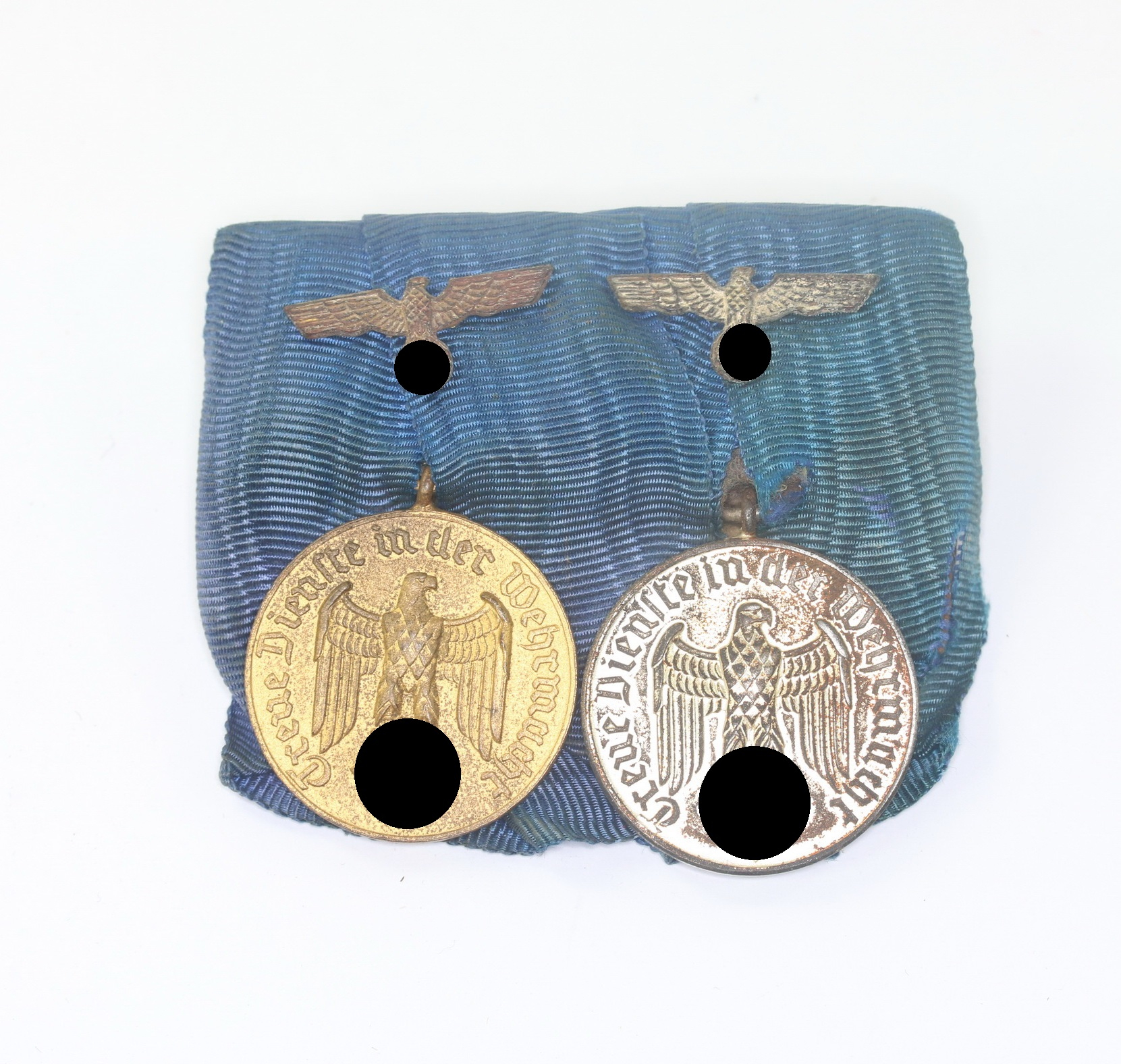 Two Place Medal Bar, Armed Forces Loyal Service Medals. – Bild 1