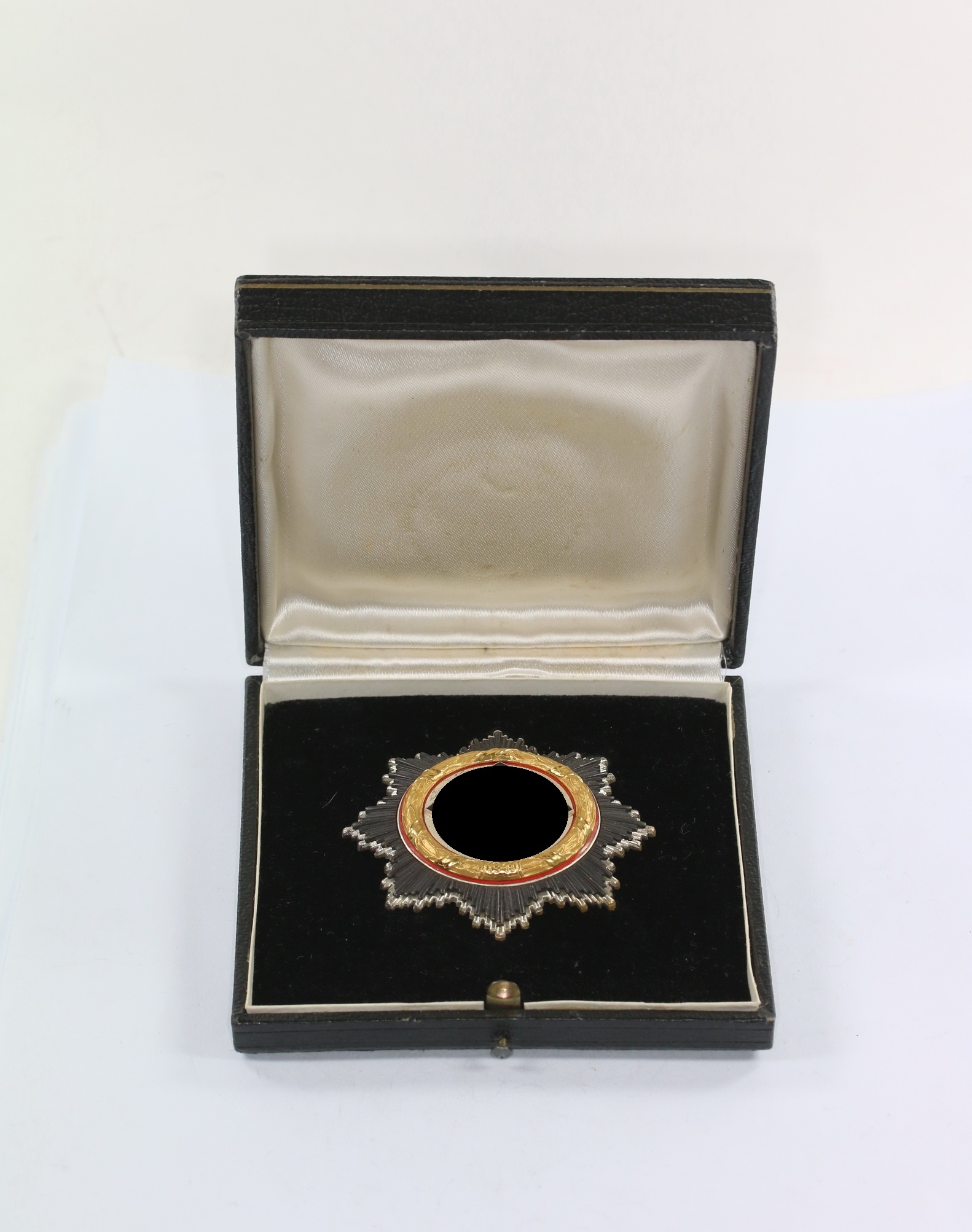 original_deutsches_kreuz_in_gold_hersteller_20_schwer_im_fr_hen_etui_1__1 Deutsches Kreuz in Gold, Hst. 20 (schwer), im frühen Etui – Bild 1