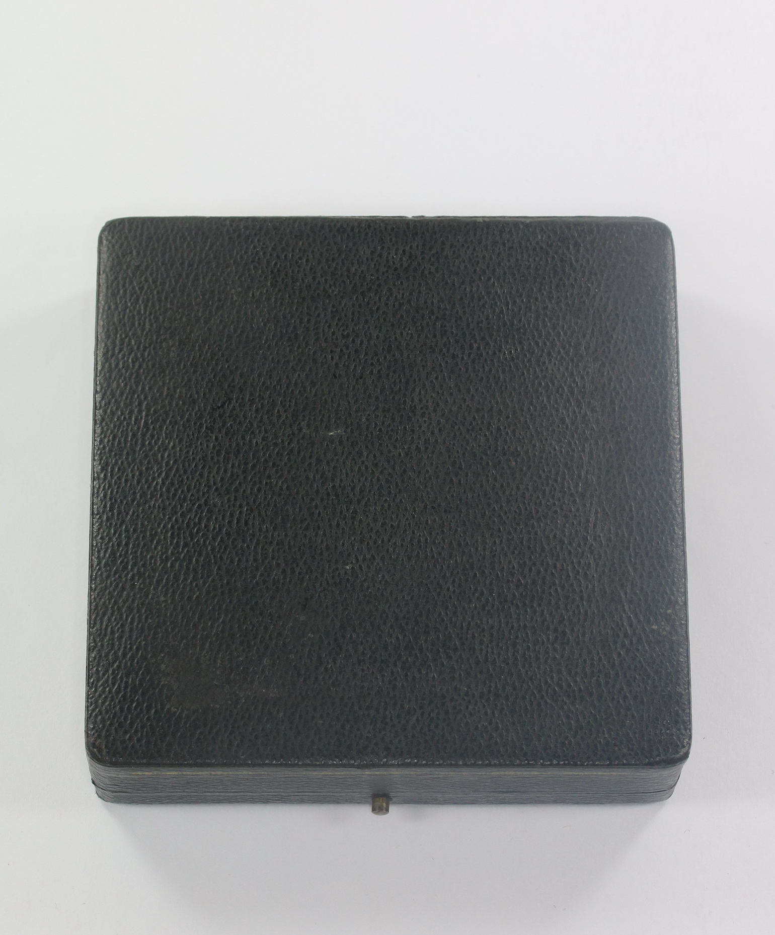 original_gro_es_etui_deutsches_kreuz_in_gold_1__4nd Large Case for the German Cross in Gold. – Bild 1