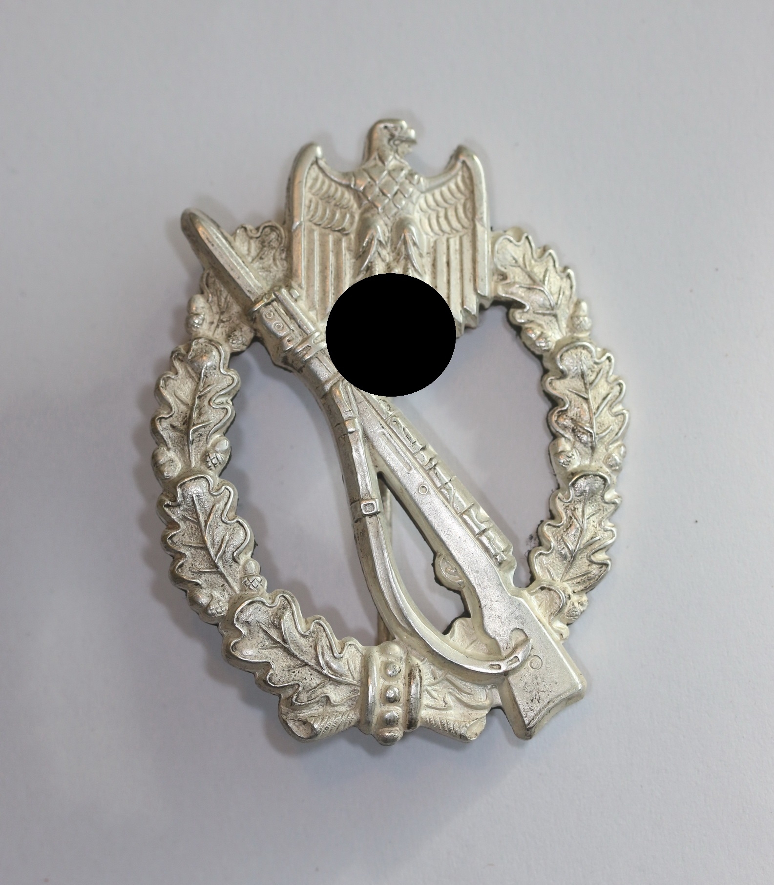 original_infanterie_sturmabzeichen_in_silber_hst Infanterie Sturmabzeichen in Silber, Hst. W, Buntmetall, massiv (!) – Bild 1