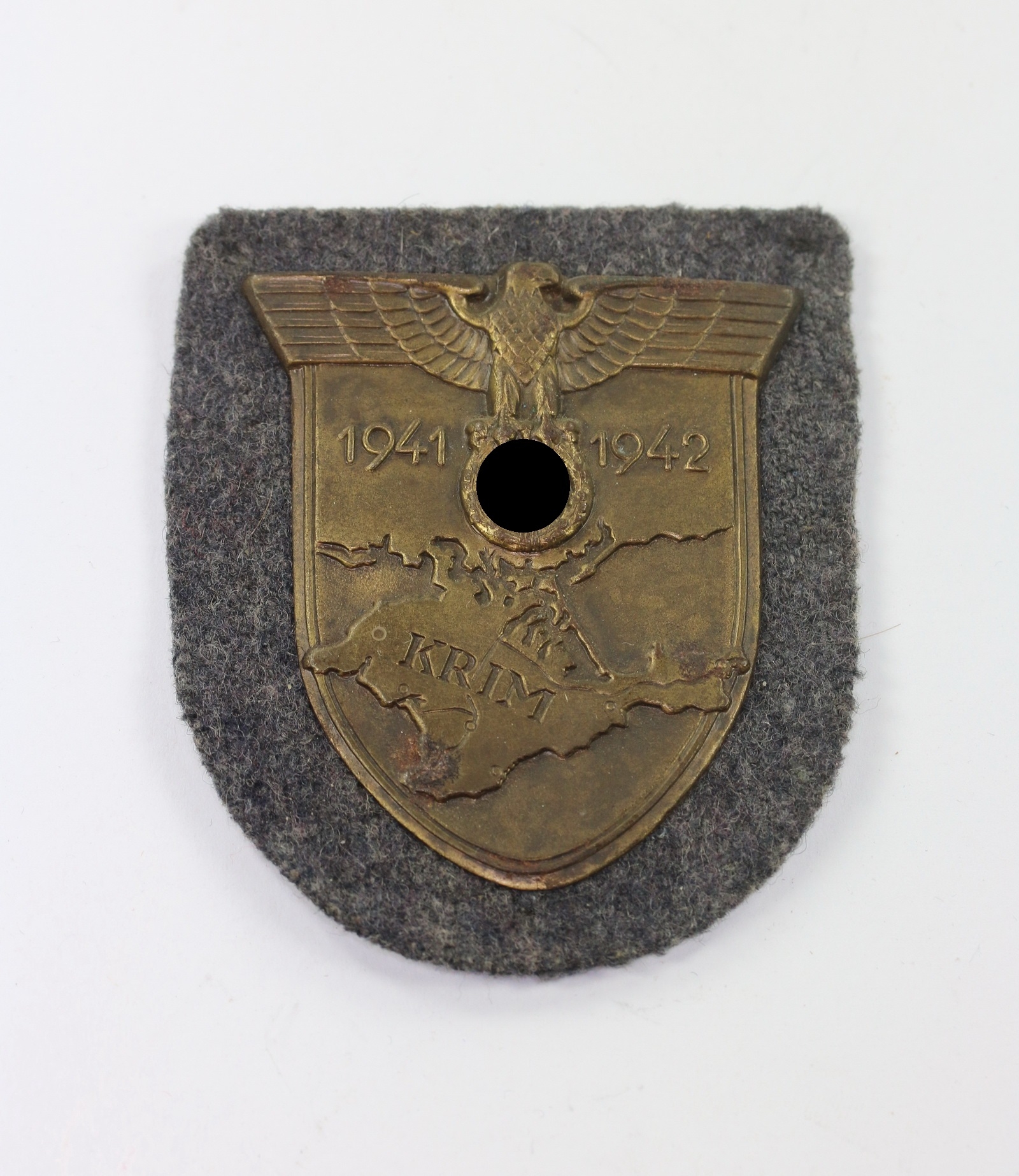 original_krimschild_auf_luftwaffenstoff_typ_3_1__1 Crimea Shield on Luftwaffe Cloth. Type 3.6. – Bild 1