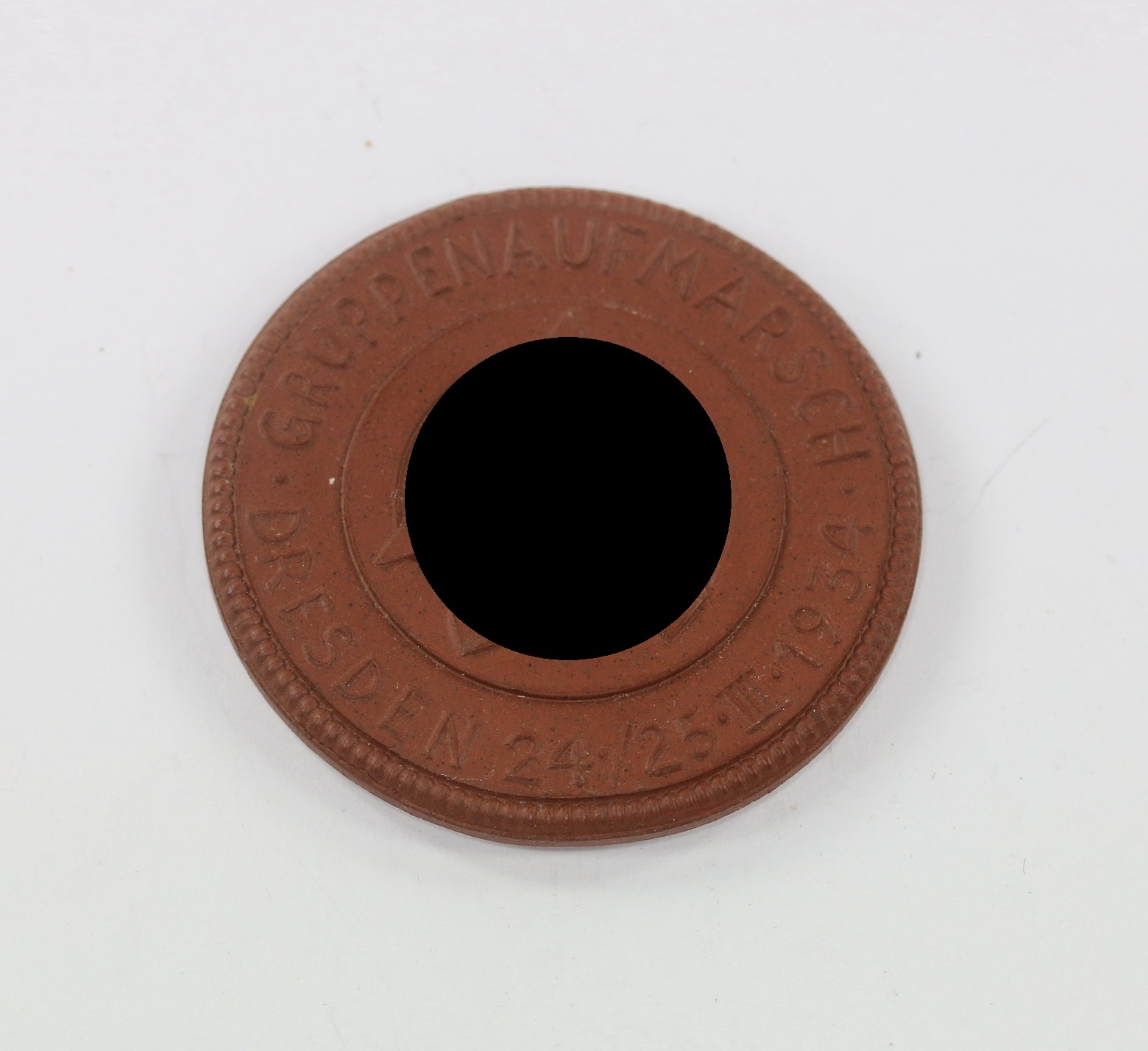 Meißen Plaque, Der SA Mann ist Revolutionär! Er ist stark in der Liebe und stark im Hass – Bild 1