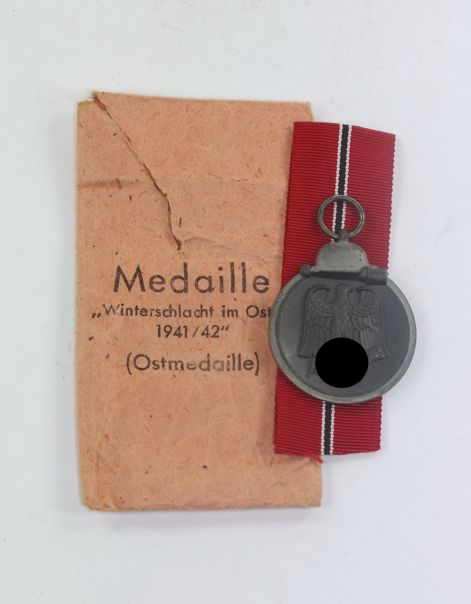 ostmedaille_hst Ostmedaille, Hst. 10, in Verleihungstüte Foerster & Barth Pforzheim – Bild 1