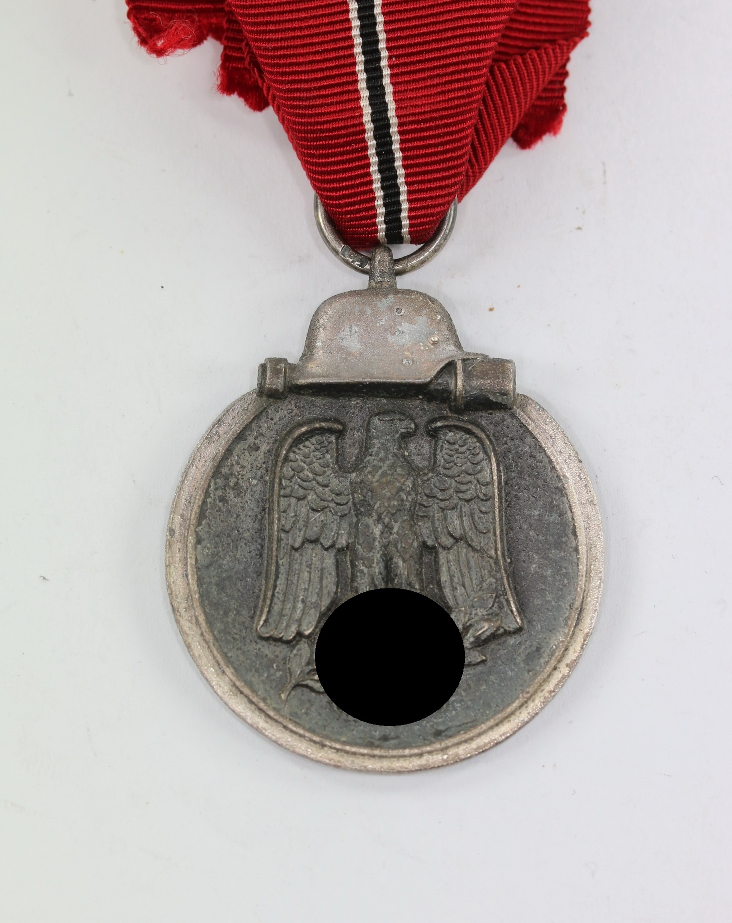 ostmedaille_hst Eastern Front Medal. Maker 19. – Bild 1