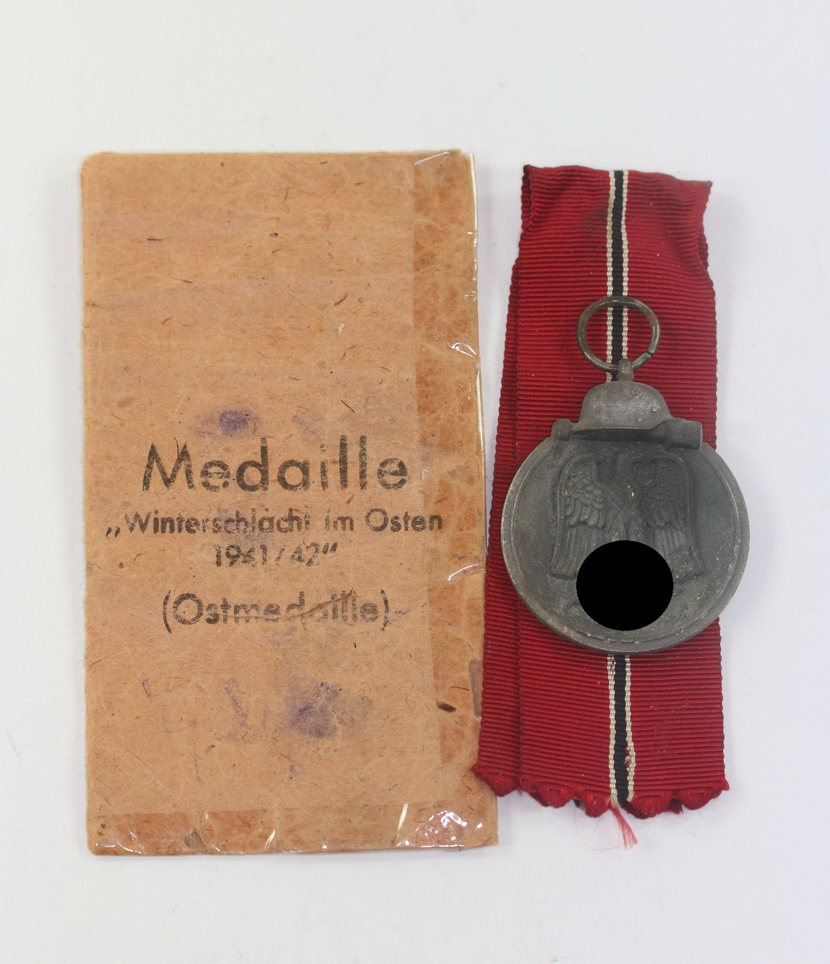 ostmedaille_hst Ostmedaille, Hst. 93, in Verleihungstüte Richard Simm & Söhne, Gablonz / Neiße – Bild 1