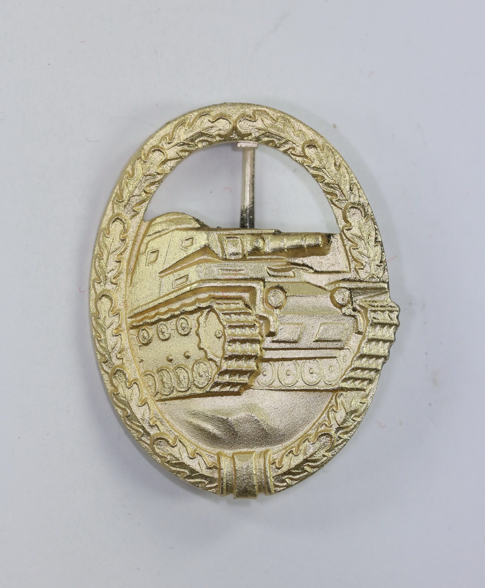 Panzerkampfabzeichen in Silber, Ausführung 1957, Steinhauer & Lück – Bild 1