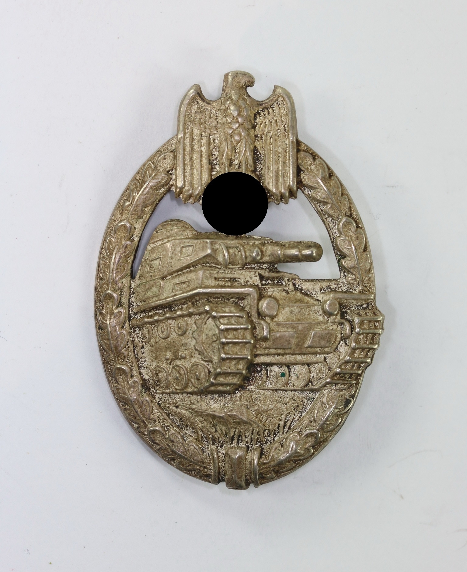 panzerkampfabzeichen_in_silber_juncker_neusilber_porsche_variante_1__1_2 Silver Panzer Assault Badge. Type Juncker, Nickel Silver. – Bild 1