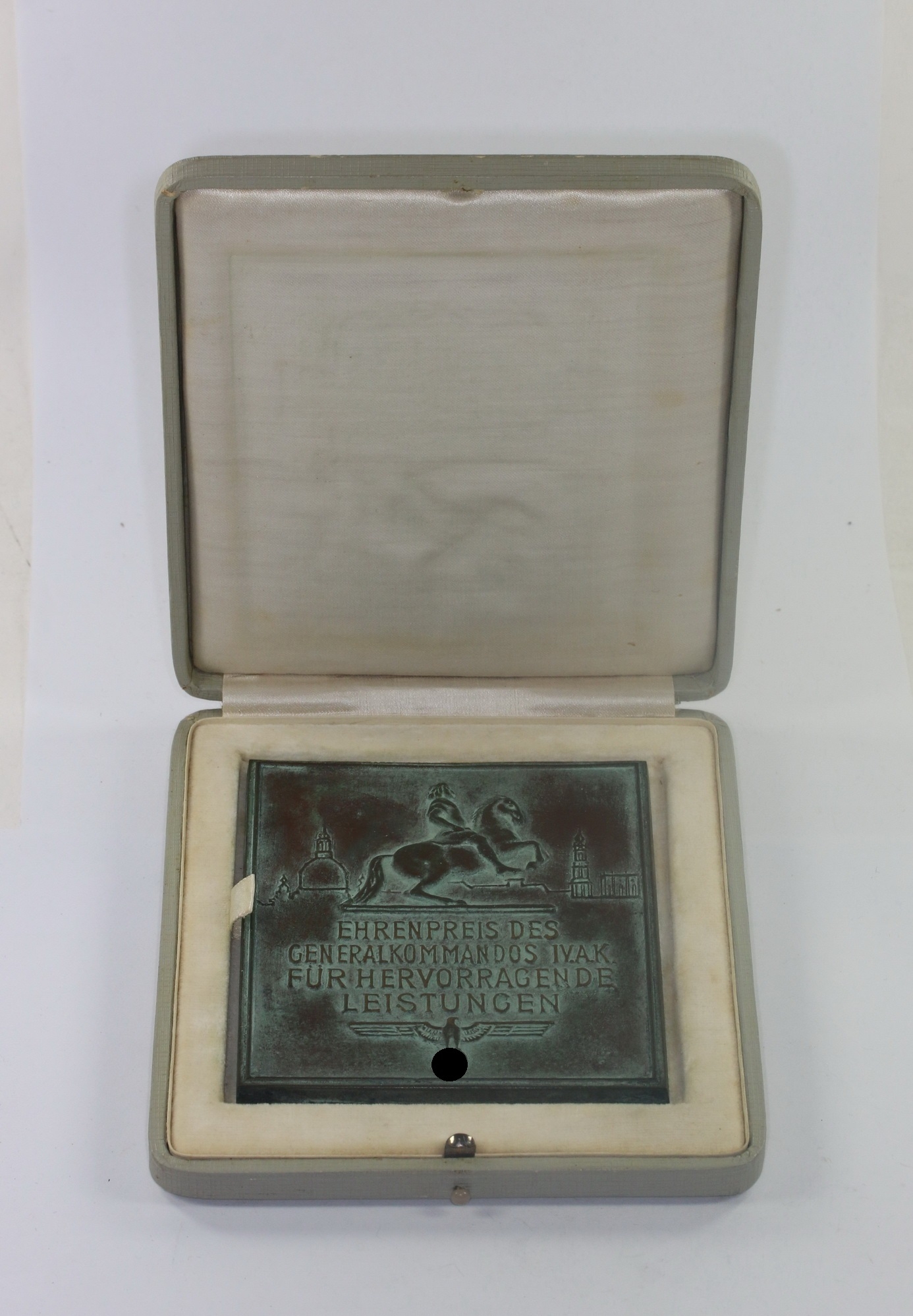 plakette__ehrenpreis_des_generalkommandos_iv Cased Plaque - Ehrenpreis des Generalkommandos IV. A.K. für Hervorragende Leistungen. – Bild 1