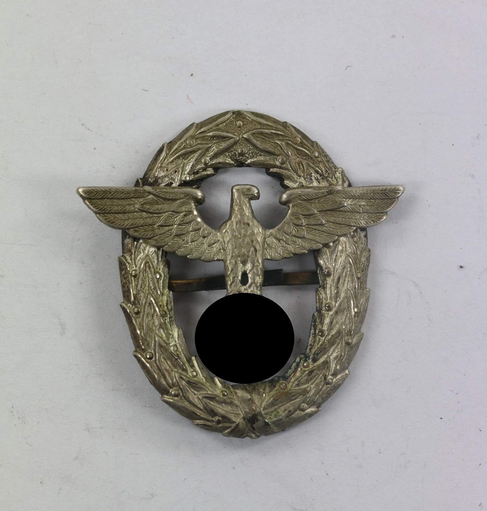 Polizei, Schirmmützenadler für Mannschaften (1. Modell) – Bild 1