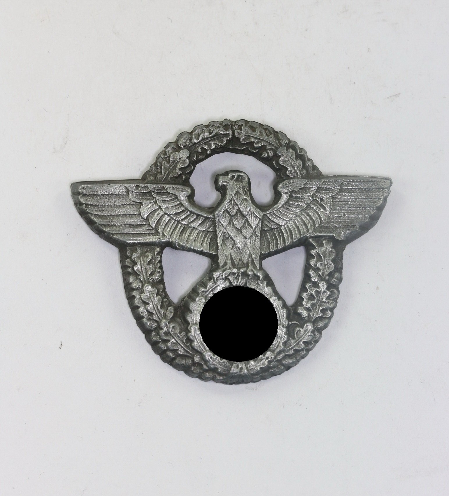 Police Cap Eagle for Enlisted (2nd Pattern), Maker L&WH – Bild 1