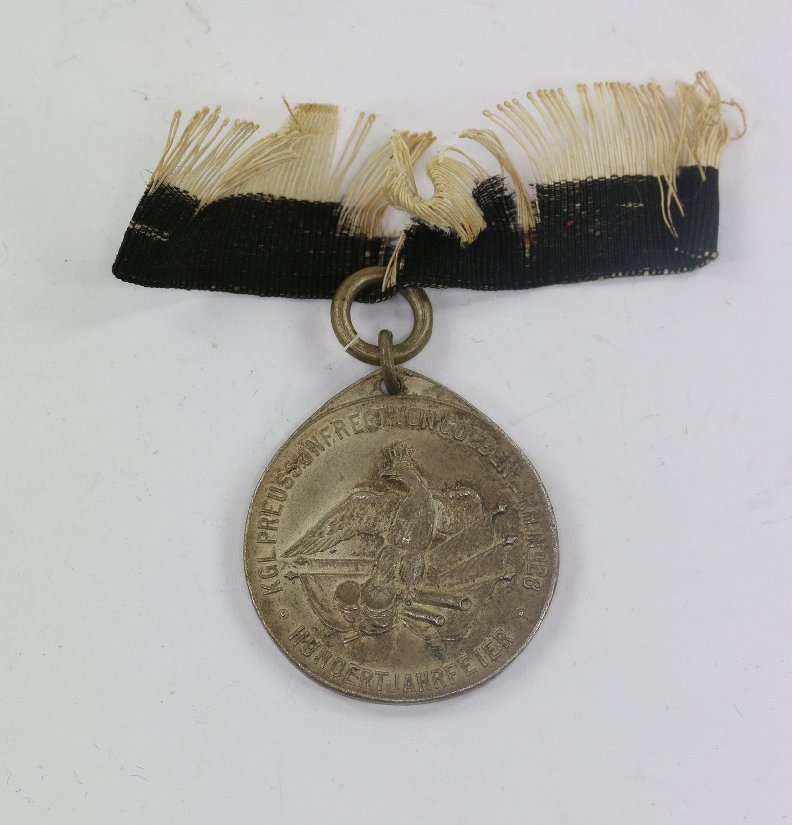 Preußen, Jubilee Medal for 100 Years Kgl. Preuss.Inf.Regt. von Goeben (2.Rh.) No. 28 1813 - 1913. – Bild 1