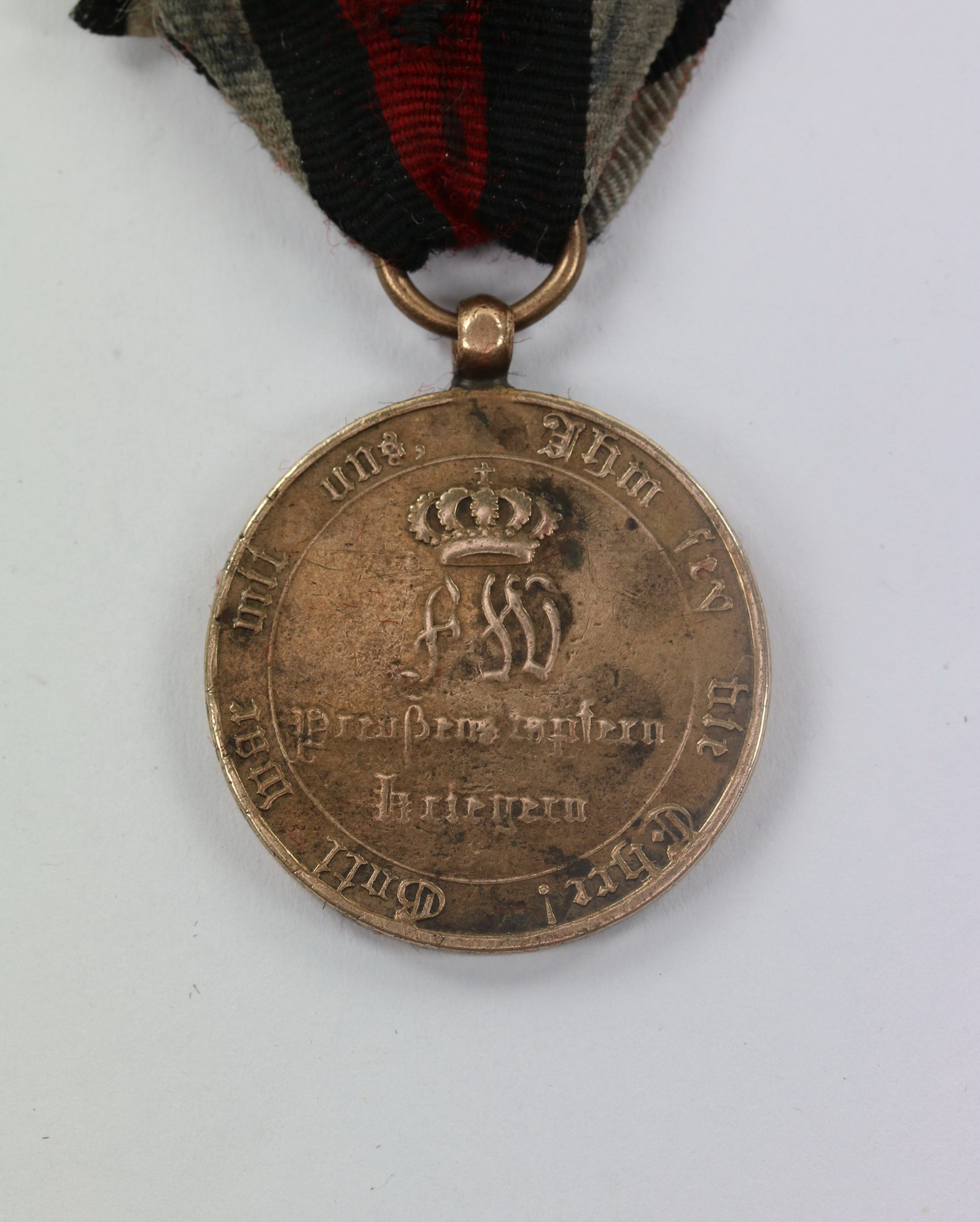 preu_en_kriegsdenkm_nze_f_r_k_mpfer_181314_pariser_pr_gung__aus_erobertem_geschutz_1__4nd Prussian War Medal for Combatants 1813/14 (Paris Die) - AUS EROBERTEM GESCHUTZ – Bild 1