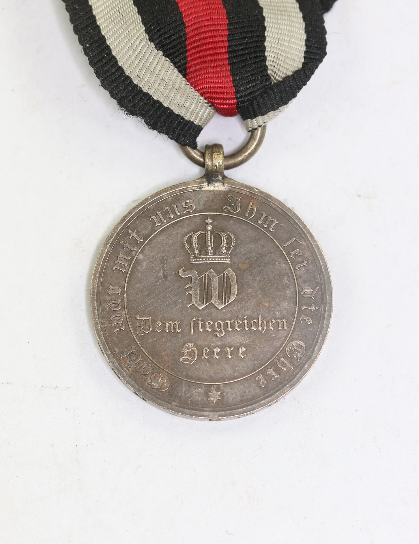 preu_en_kriegsdenkm_nze_f_r_k_mpfer_1870__aus_eroberten_geschutz_1__1 Prussia, War Medal for Combatants 1870 - Aus eroberten Geschutz – Bild 1