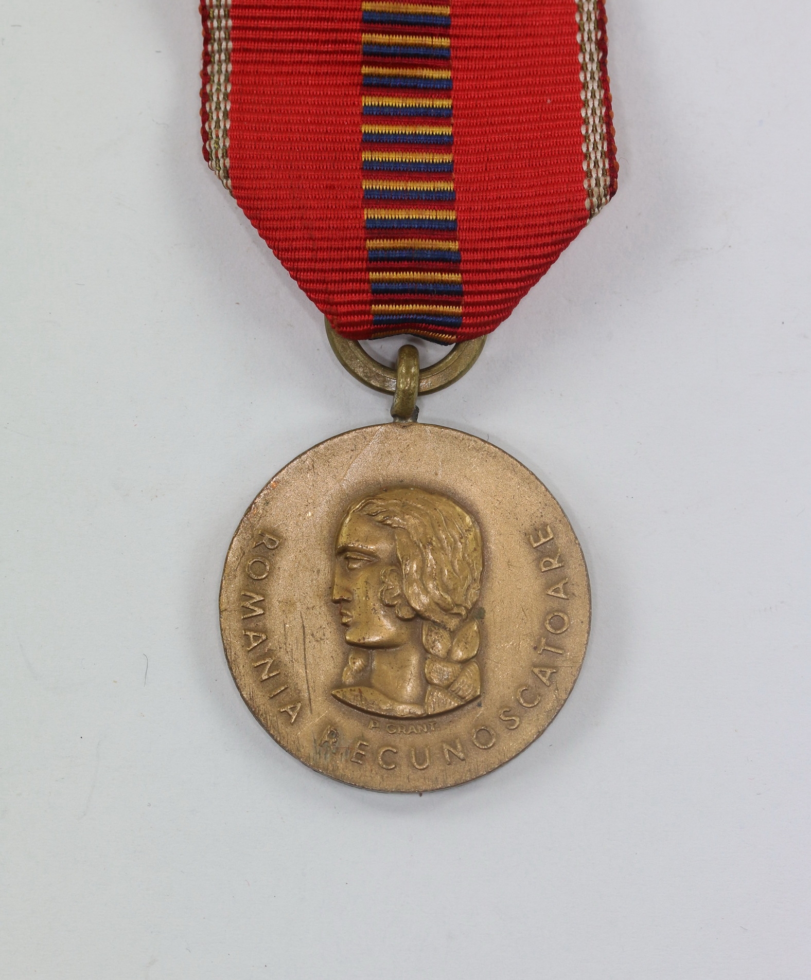 Romanian Crusade against Communism Medal - Romania Recunoscatoare – Bild 1