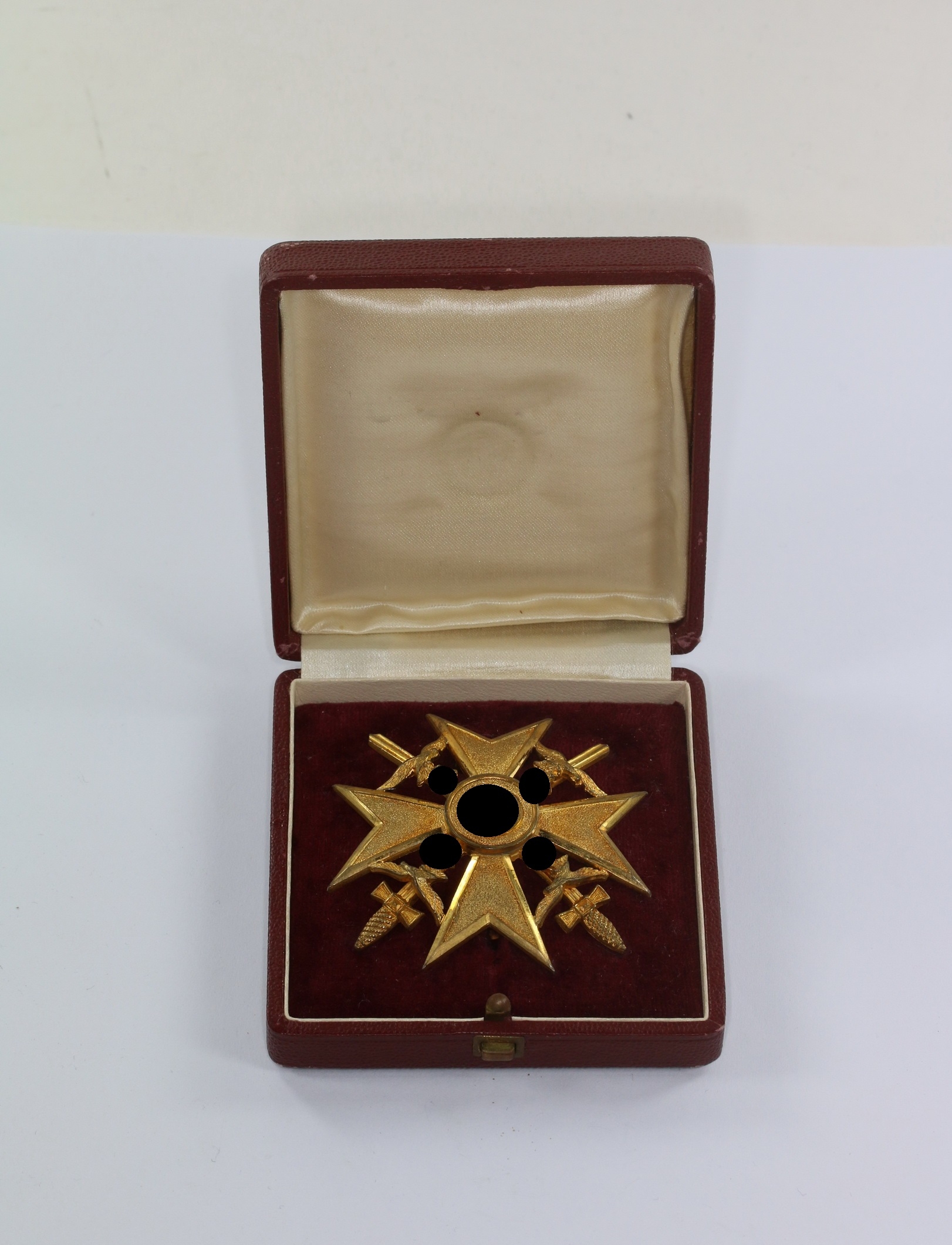 Spanienkreuz in Gold mit Schwertern, 900, im Etui, Oberleutnant Wilhelm Keidel – Bild 1