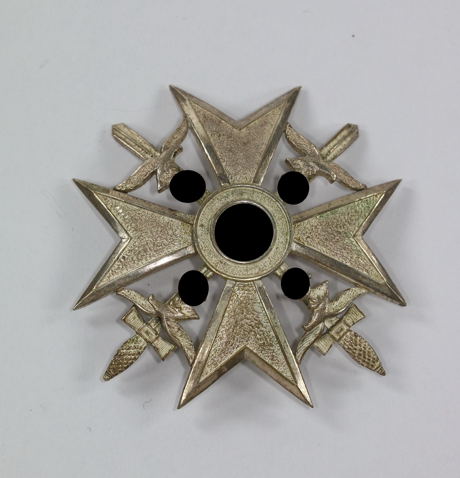 spanienkreuz_in_silber_mit_schwertern_f_rster_barth_1__1 Silver Spanish Cross with Swords. Förster & Barth. – Bild 1