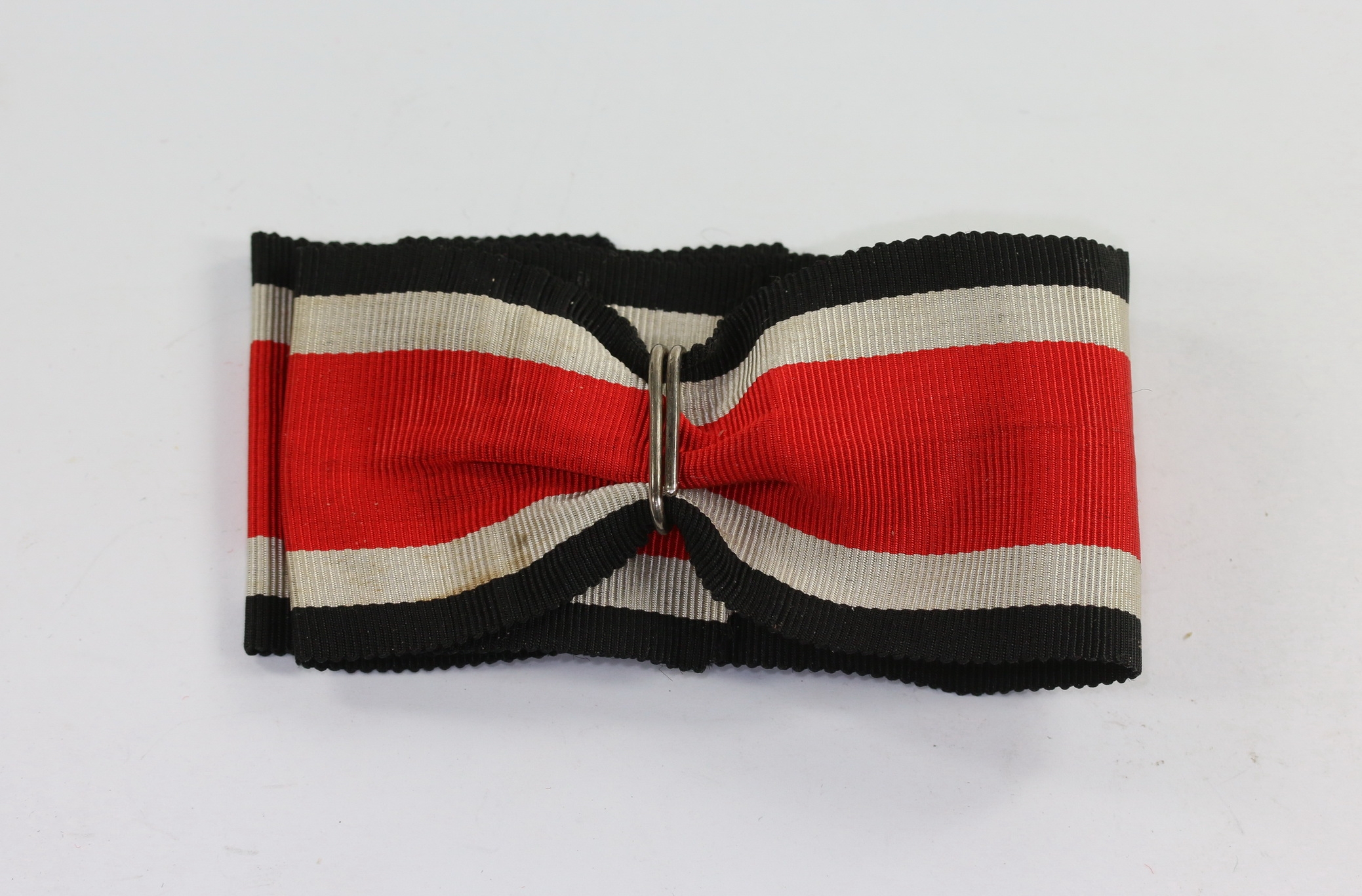 Springing for the Knights Cross of the Iron Cross 1939. 800 Silver with Ribbon. – Bild 1