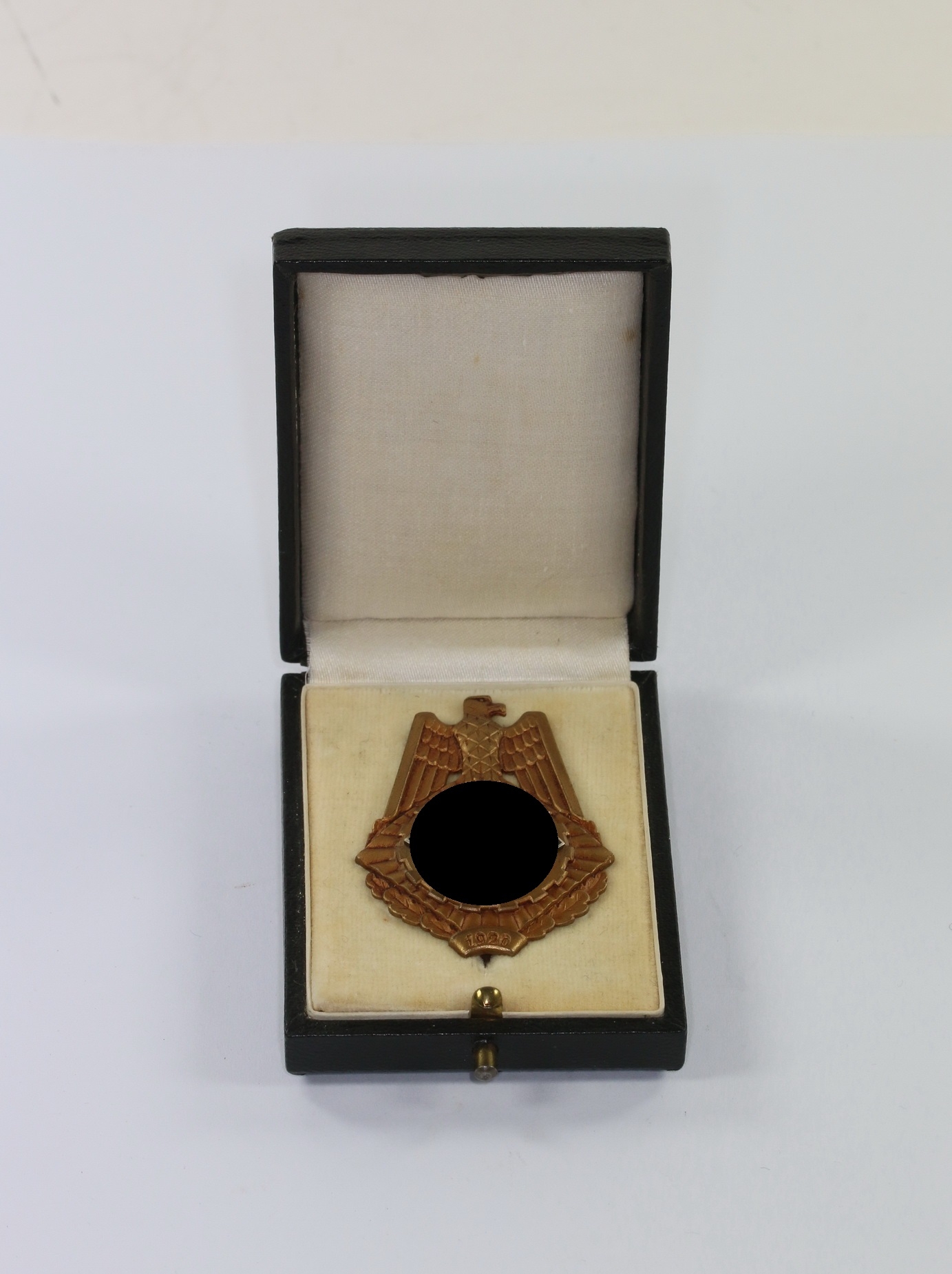 Cased Technische Nothilfe (TeNo). Badge with date "1920". – Bild 1