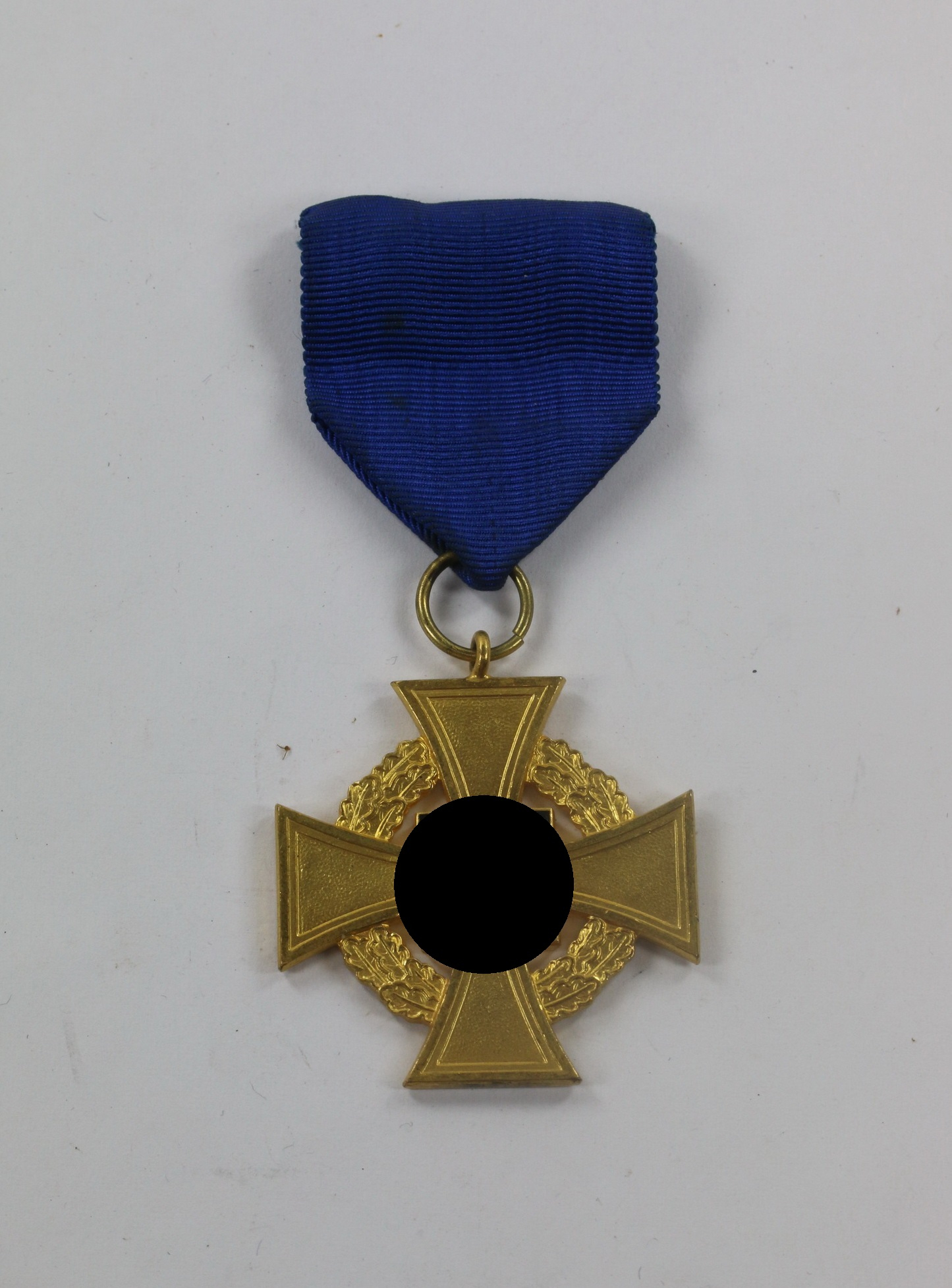 Gold Civil Loyal Service Cross for 40 Years.  – Bild 1
