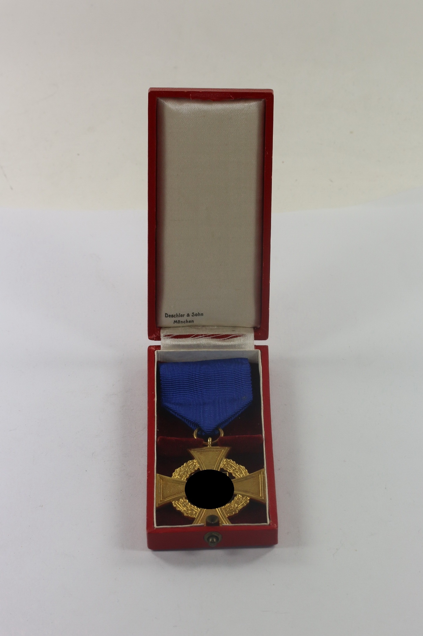 treudienstehrenzeichen_in_gold_40_jahre_im_etui_deschler_sohn_m_nchen_1__1_2_4nd Treudienstehrenzeichen in Gold (40 Jahre), im Etui, Deschler & Sohn München – Bild 1
