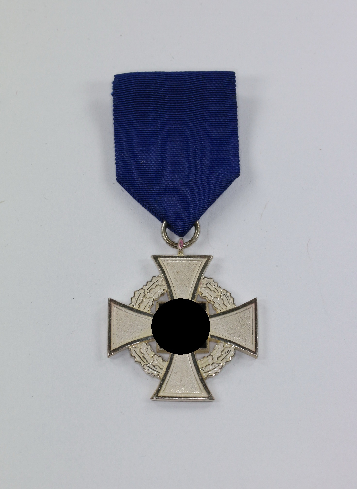 treudienstehrenzeichen_in_silber_25_jahre_f_r_treue_dienste_1__1_4 Silver Civil Loyal Service Cross for 25 Years. – Bild 1