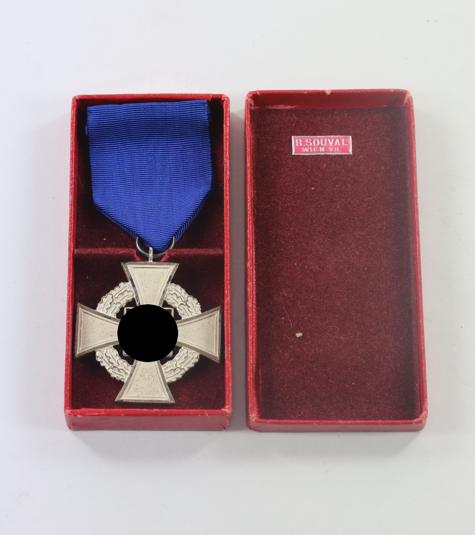 treudienstehrenzeichen_in_silber_25_jahre_im_etui_r Cased Silver Civil Loyal Service Cross for 25 Years, R. Souval Wien VII. - Für treue Dienste – Bild 1