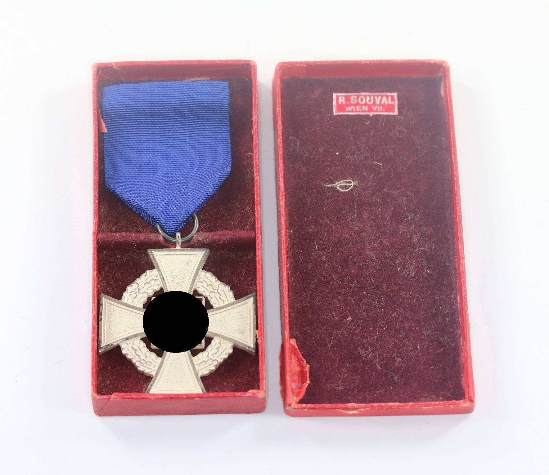 treudienstehrenzeichen_in_silber_25_jahre_im_etui_r Cased Silver Civil Loyal Service Cross for 25 Years, R. Souval Wien VII. – Bild 1