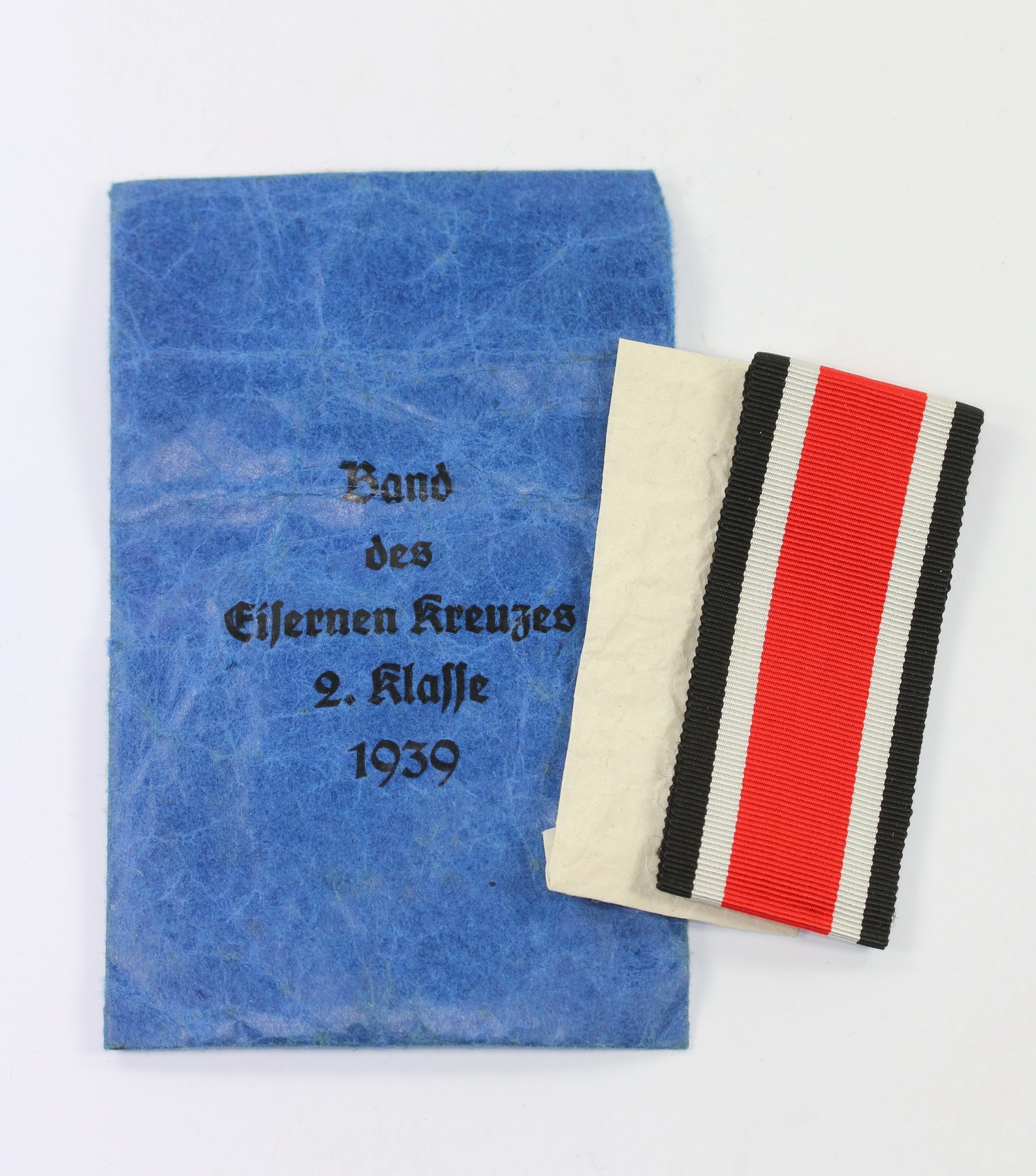 tuete_band_fuer_das_eiserne_kreuz_2 Envelope for the Ribbon of the Iron Cross 2nd Class 1939. – Bild 1