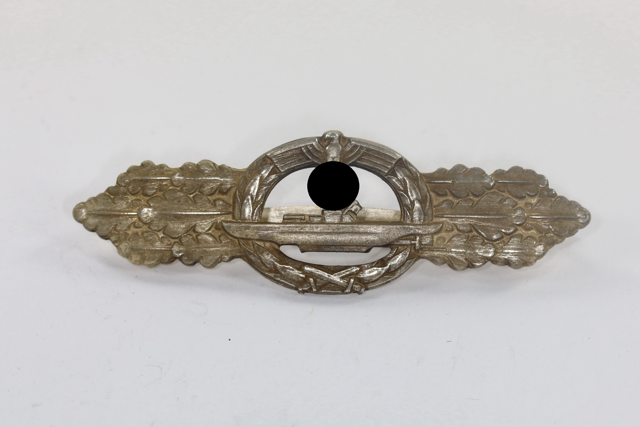 Silver Submarine Front Clasp. Maker Schwerin Berlin SW 68 – Bild 1