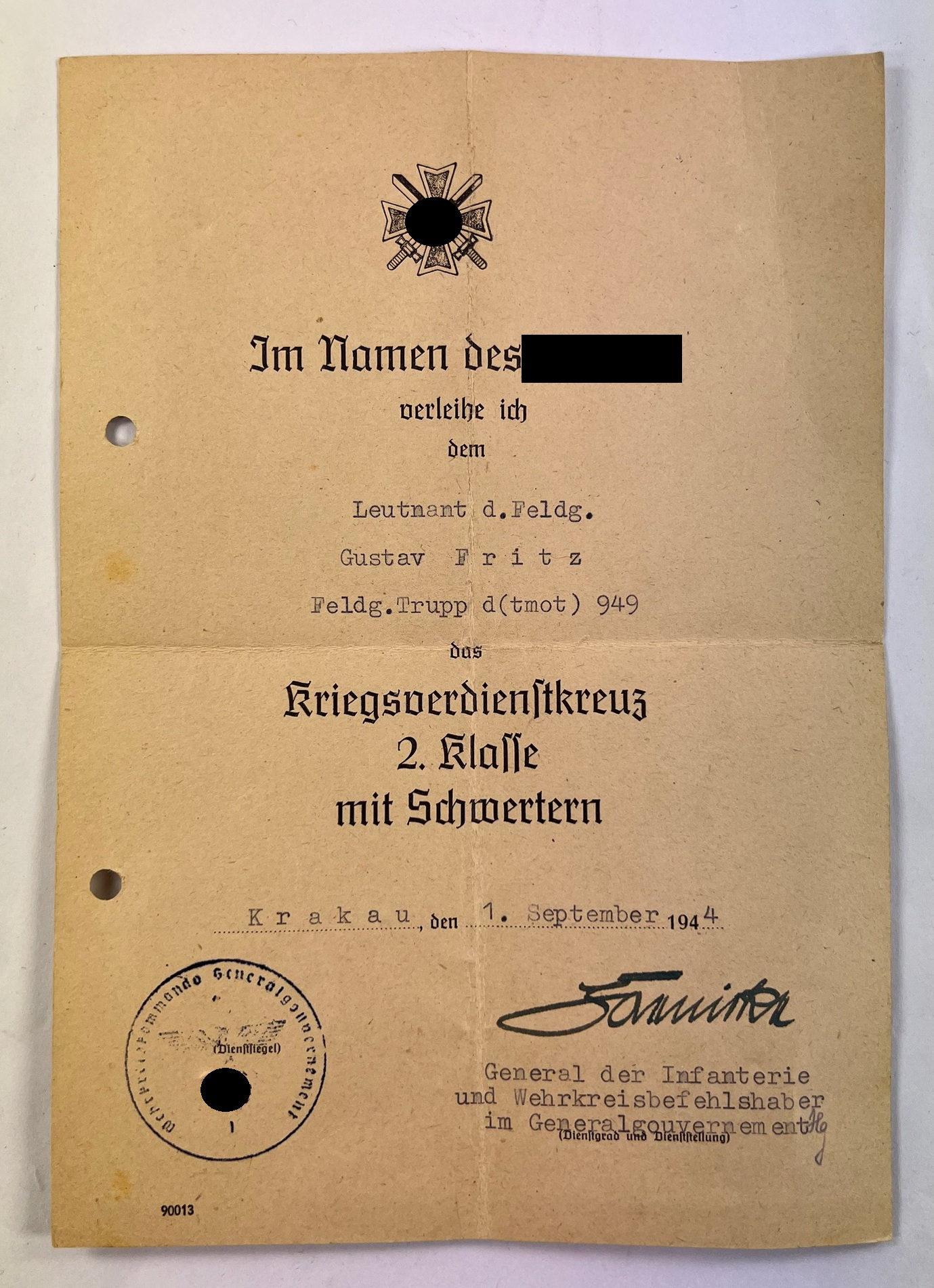 Urkunde Feldgendarmerie, Kriegsverdienstkreuz 2. Klasse m. Schwertern, (Feldg.Trupp d (tmot) 949) – Bild 1