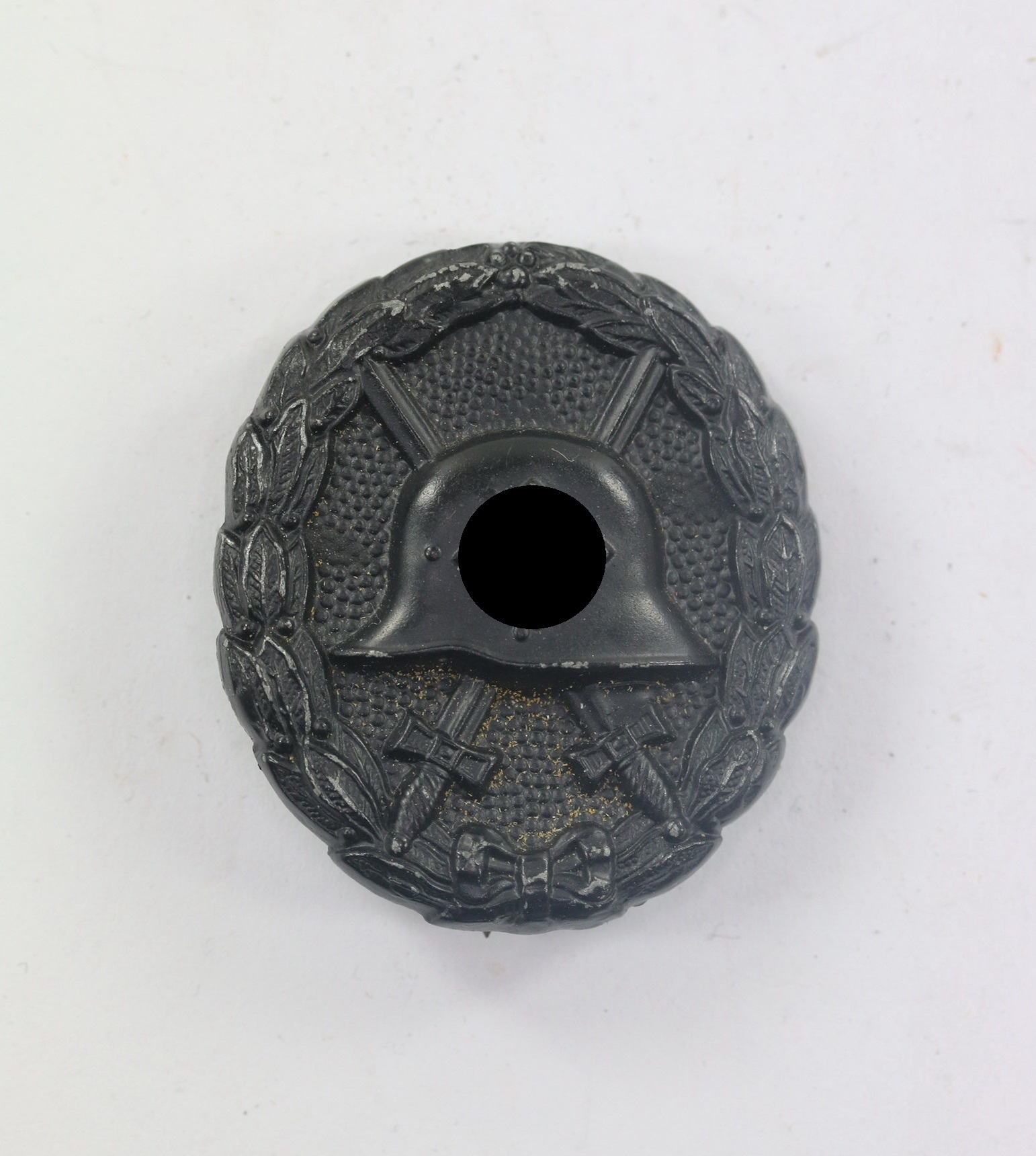 Verwundetenabzeichen in Schwarz, 1. Form, GWL (Gebrüder Wegerhoff, Lüdenscheid) – Bild 1