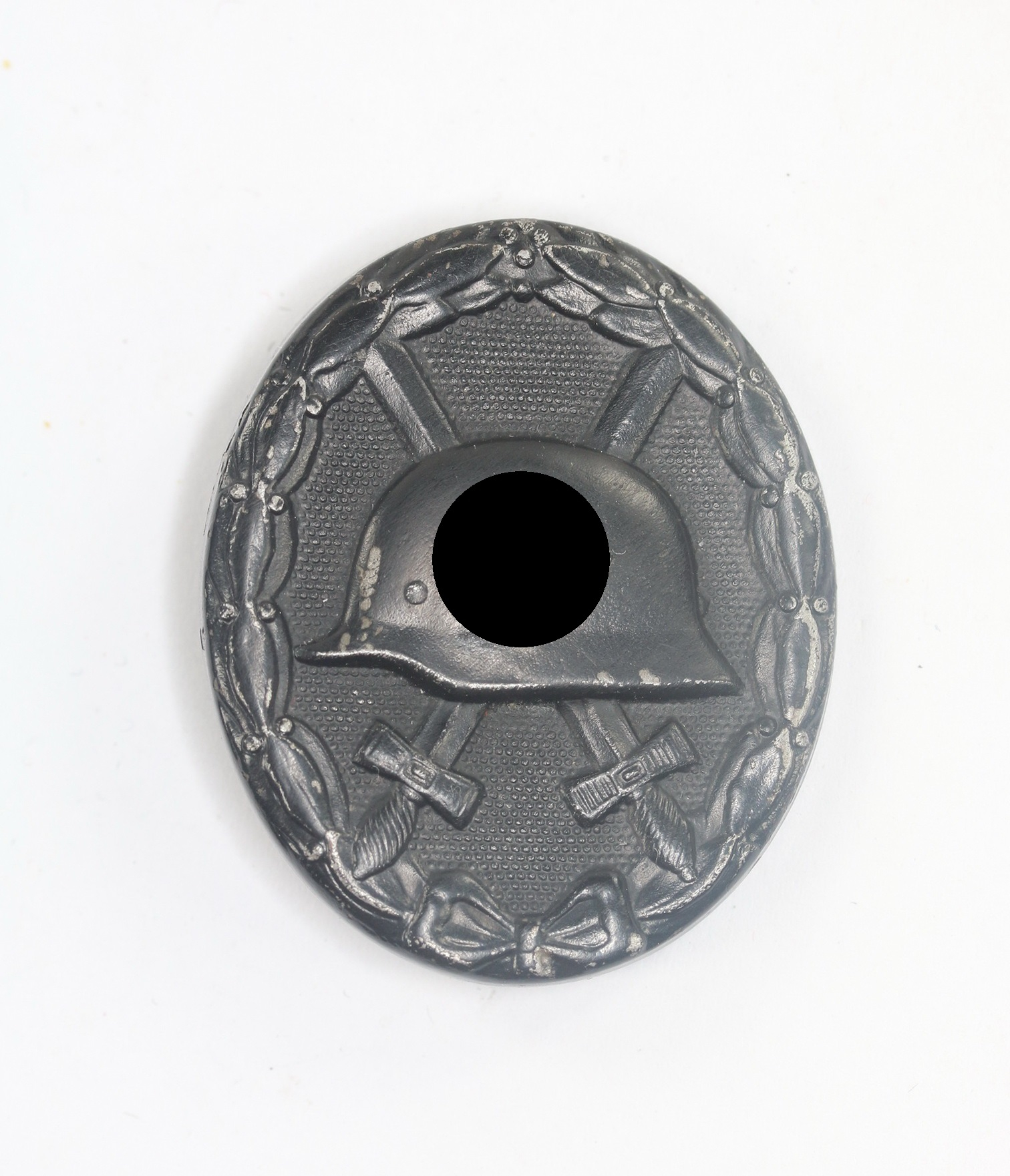 Verwundetenabzeichen in Schwarz 1939, Hst. 118 (A. Menz & Sohn, Wien) – Bild 1