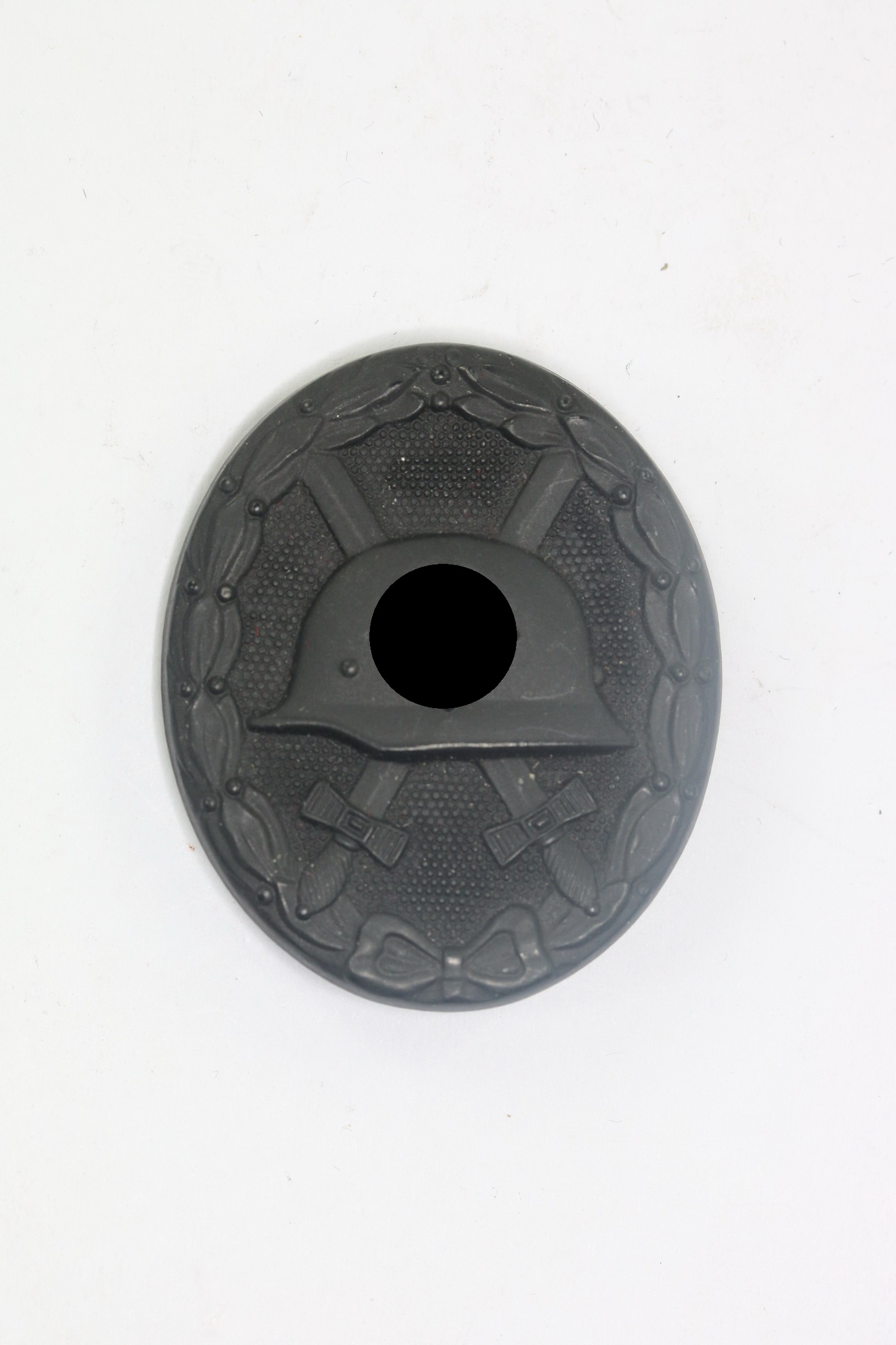 Black Wound Badge. Maker 65 (Klein & Quenzer, Oberstein.) – Bild 1