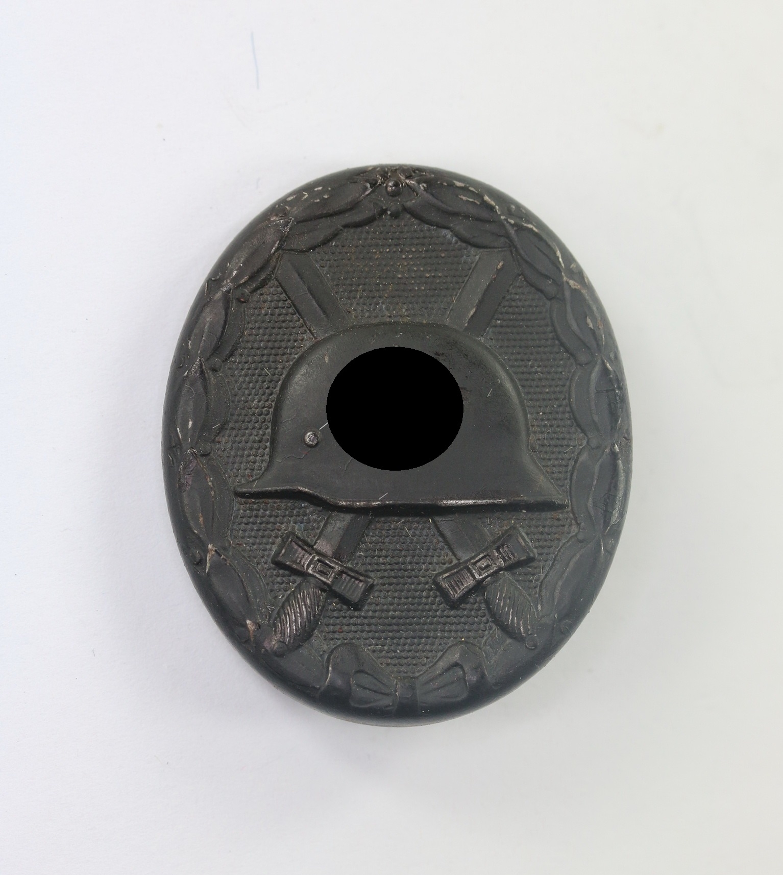 Verwundetenabzeichen in Schwarz 1939, Hst. L/56 (Funcke & Brüninghaus, Lüdenscheid) – Bild 1