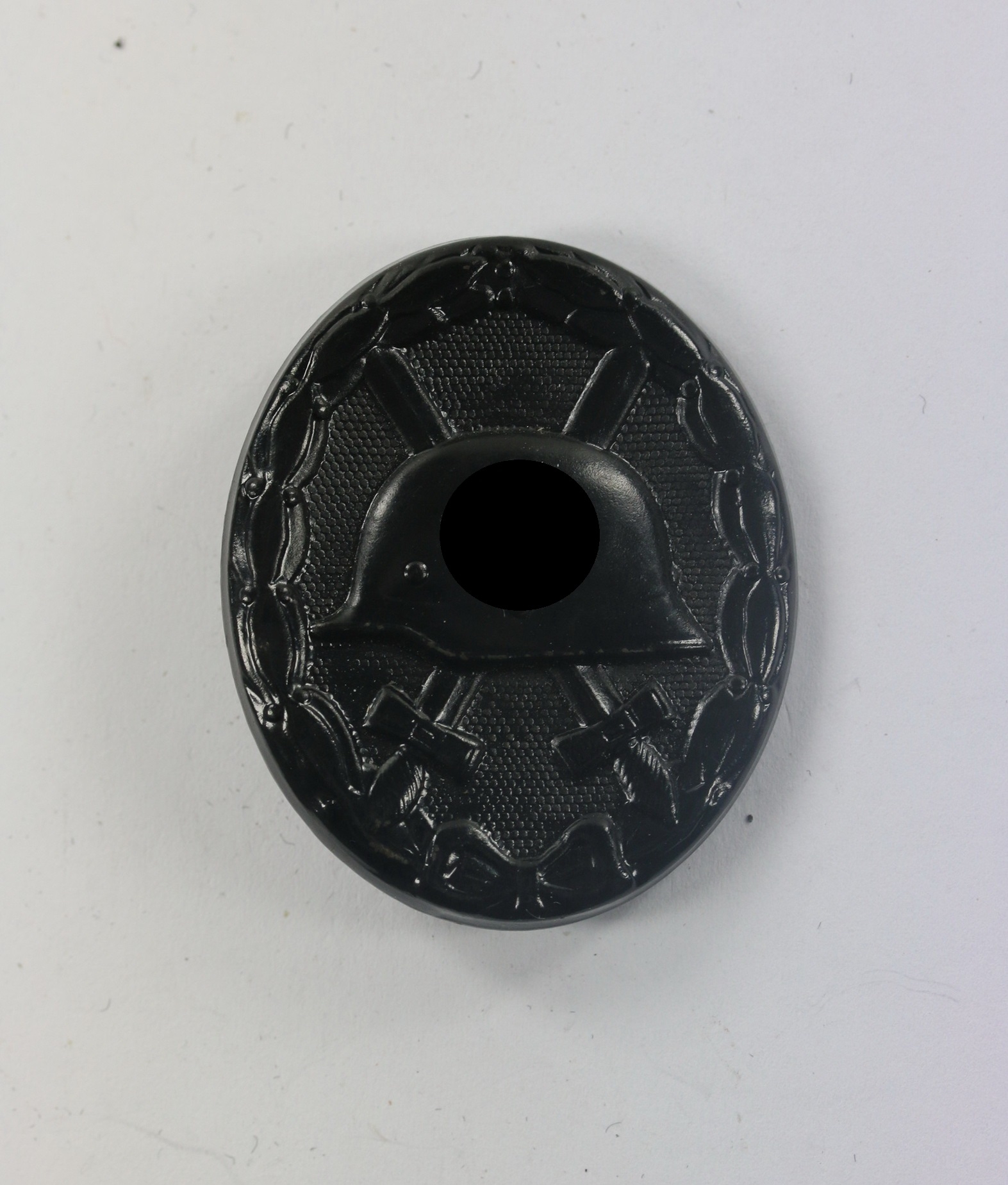 verwundetenabzeichen_in_schwarz_hst Black Wound Badge 1939.Maker E. H. and 126 (Eduard Hahn, Oberstein) – Bild 1