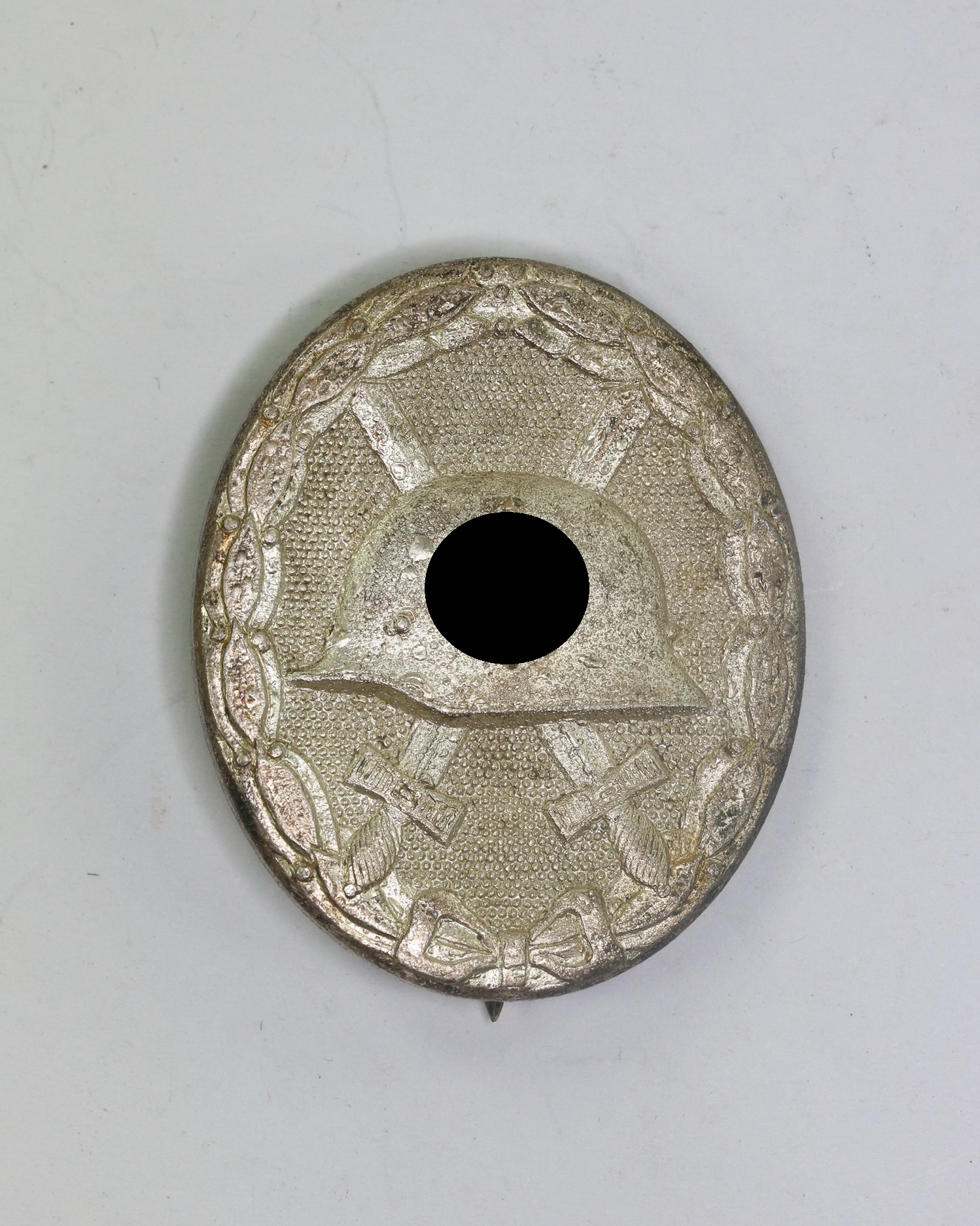 Silver Wound Badge 1939. Maker 107 (Carl Wild, Hamburg) – Bild 1