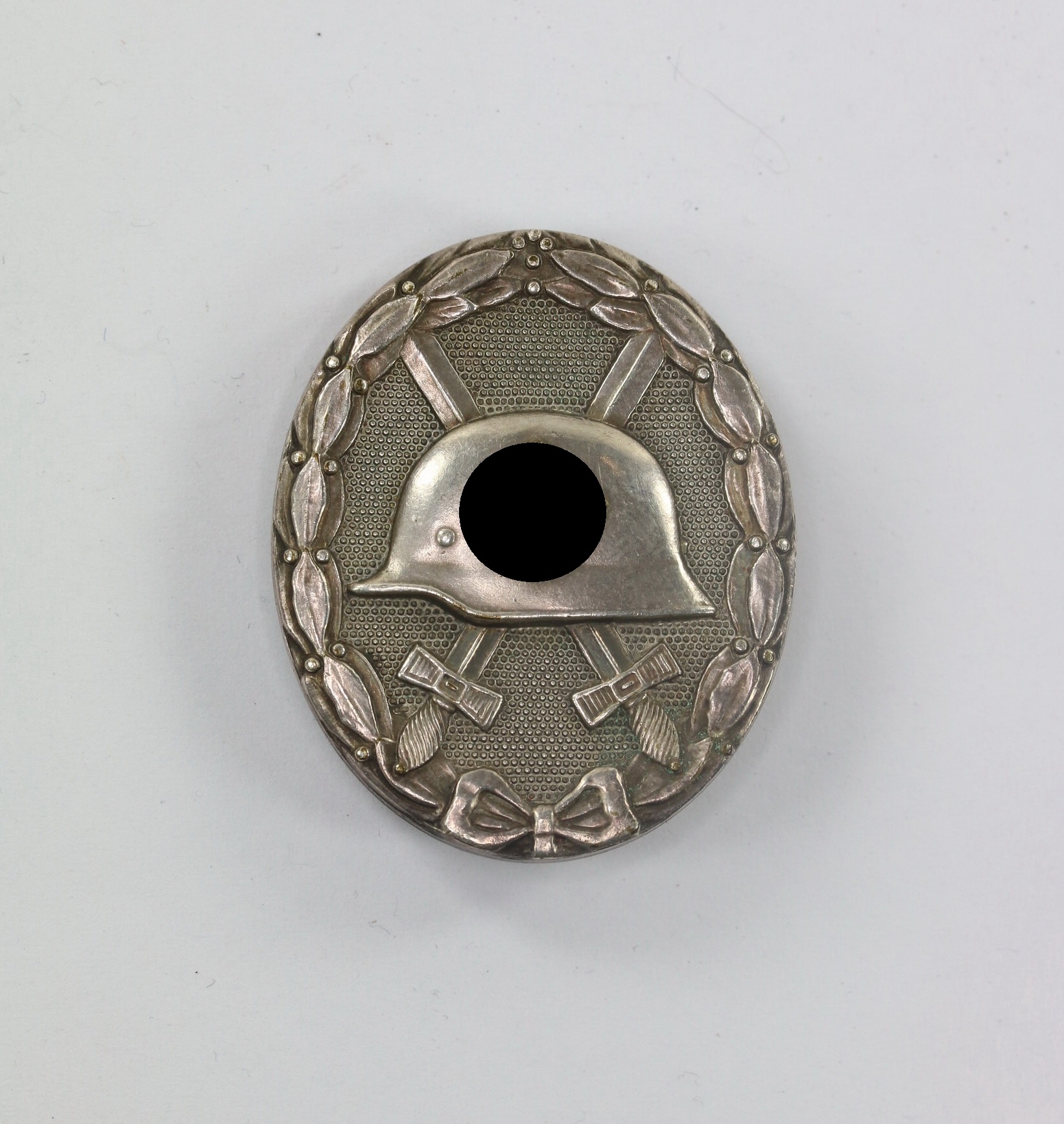 verwundetenabzeichen_in_silber_1939_hst Silver Wound Badge 1939. Maker 30 (Vienna Main Mint). – Bild 1