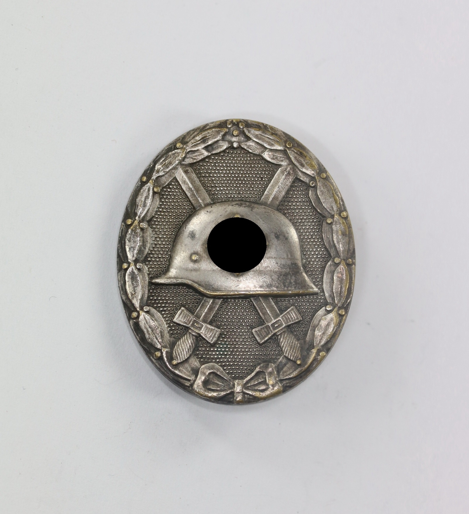 verwundetenabzeichen_in_silber_1939_hst Silver Wound Badge 1939. Maker 30 (Vienna Main Mint). – Bild 1